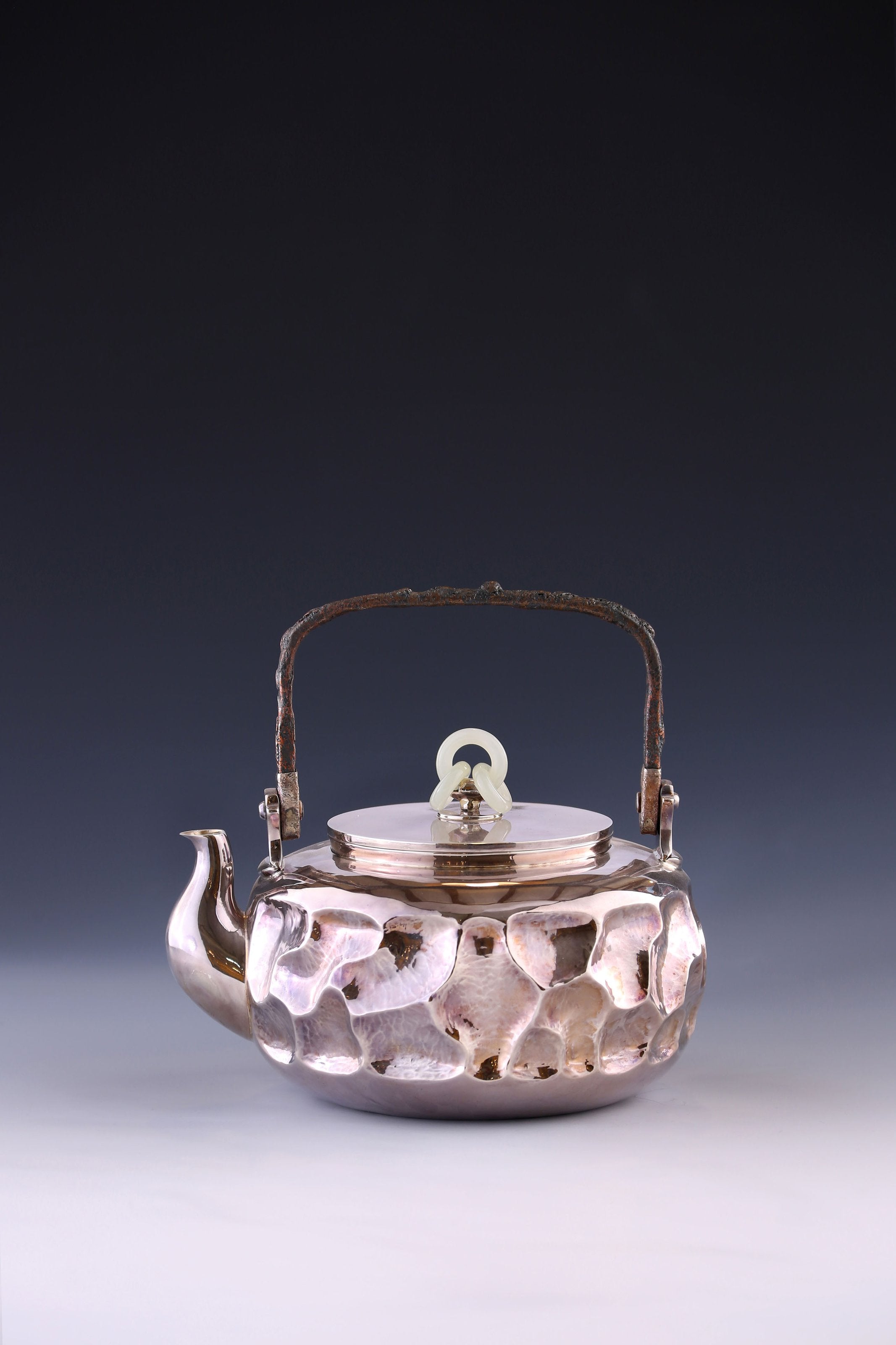 Ghost Rock Eye Iron Handle Three-Ring Jade Silver Pot