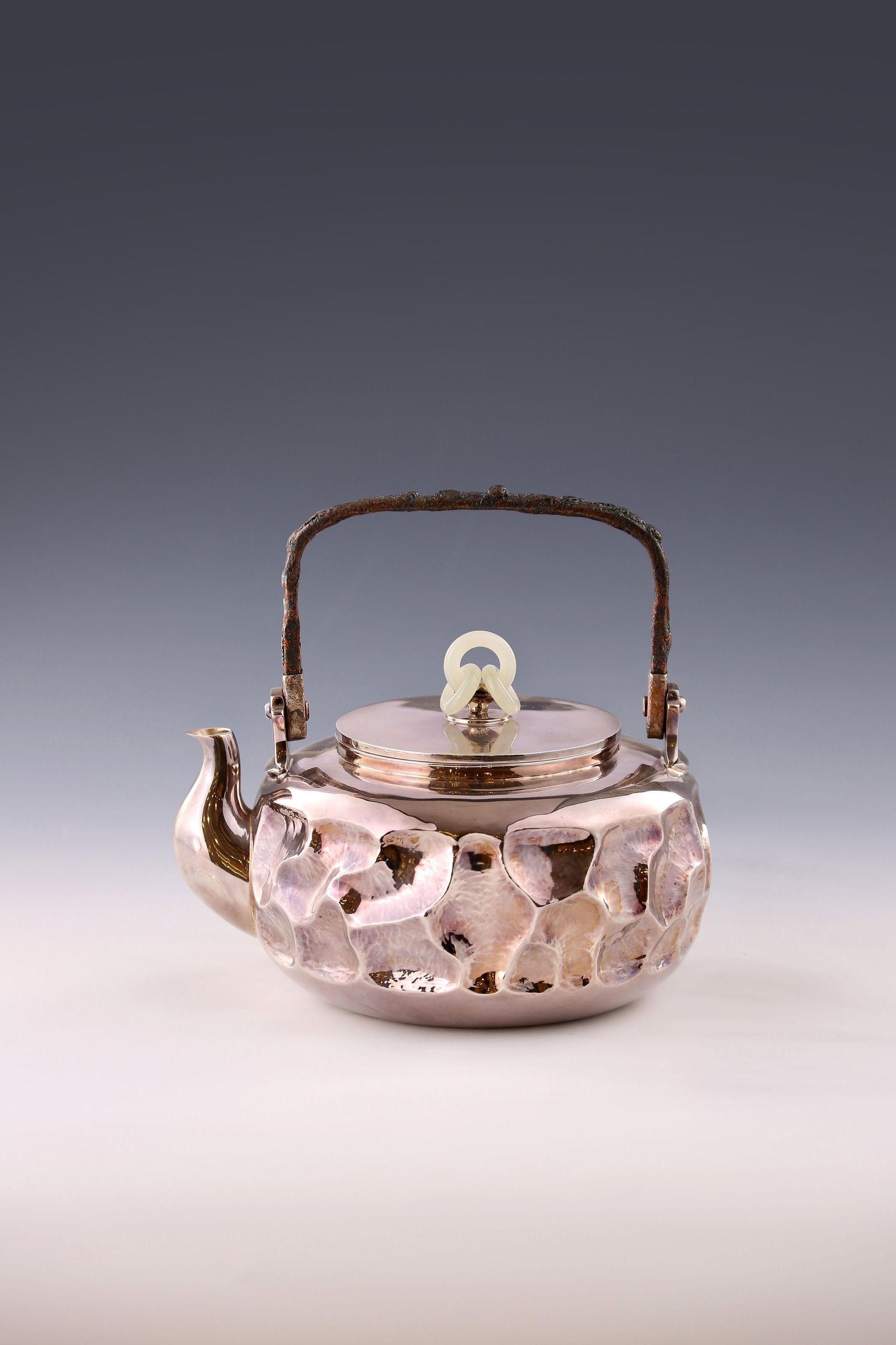 Ghost Rock Eye Iron Handle Three-Ring Jade Silver Pot