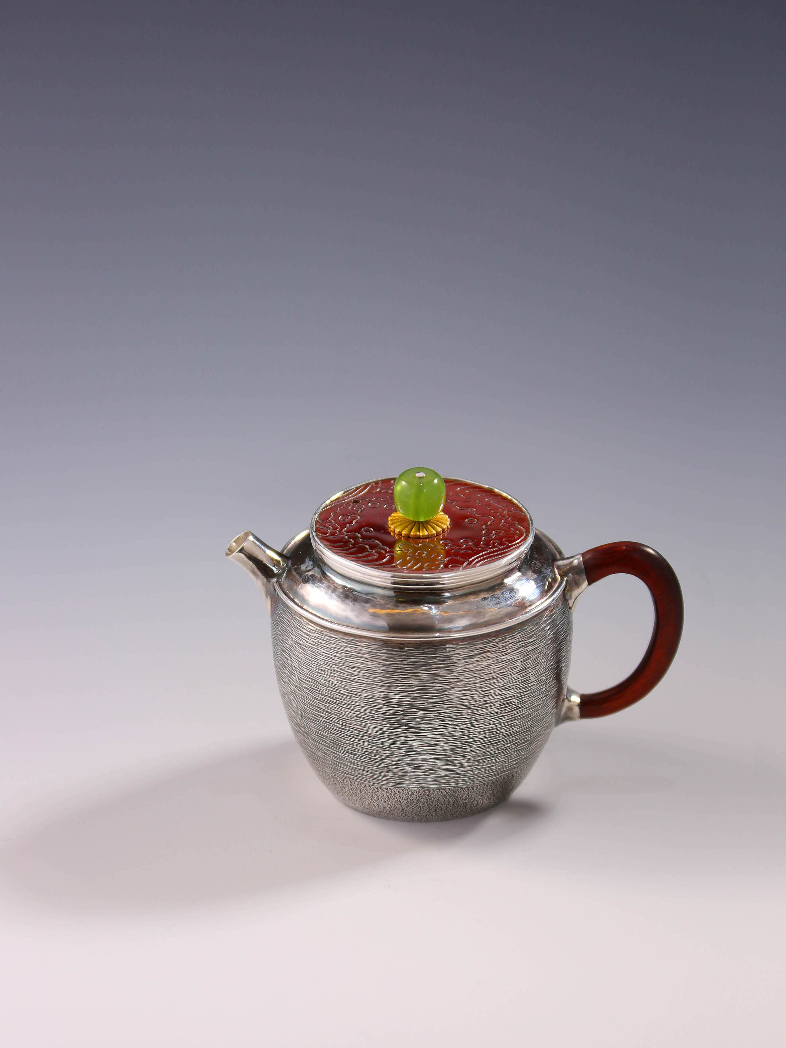 Red-topped lotus seeds