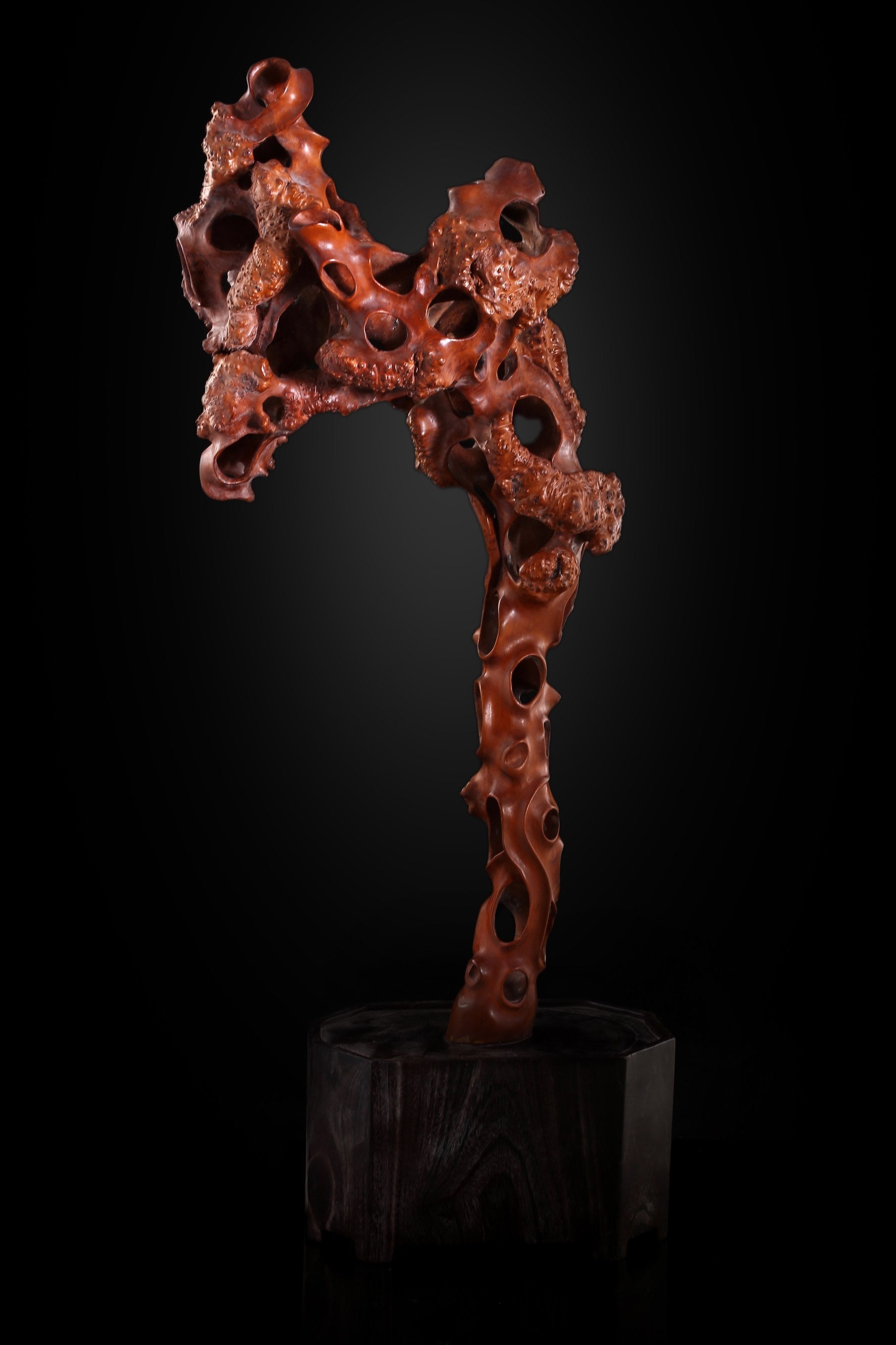 Boxwood Carved Peak Mountain