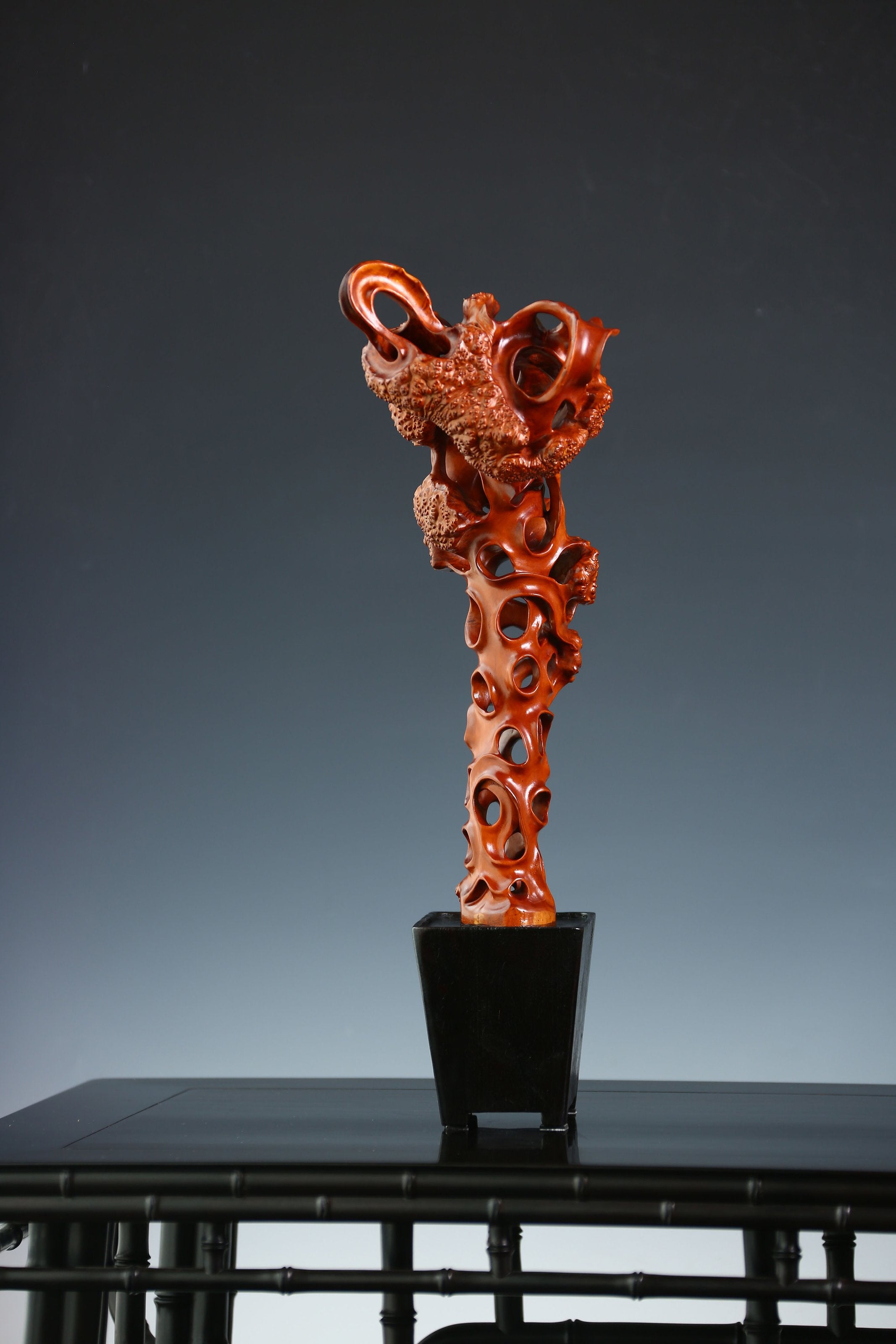 Boxwood Carved Peak Mountain