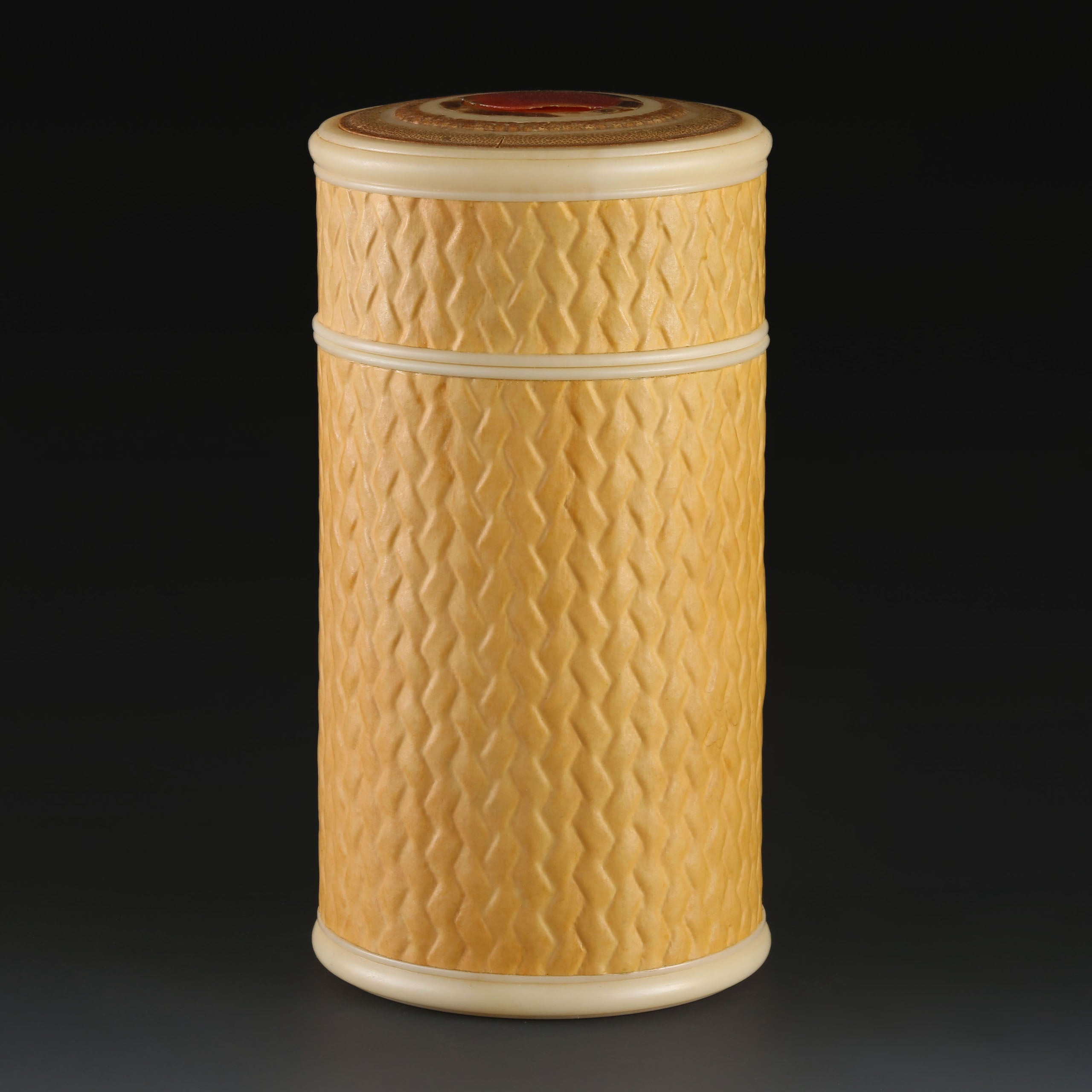 Gourd woven pattern tea canister