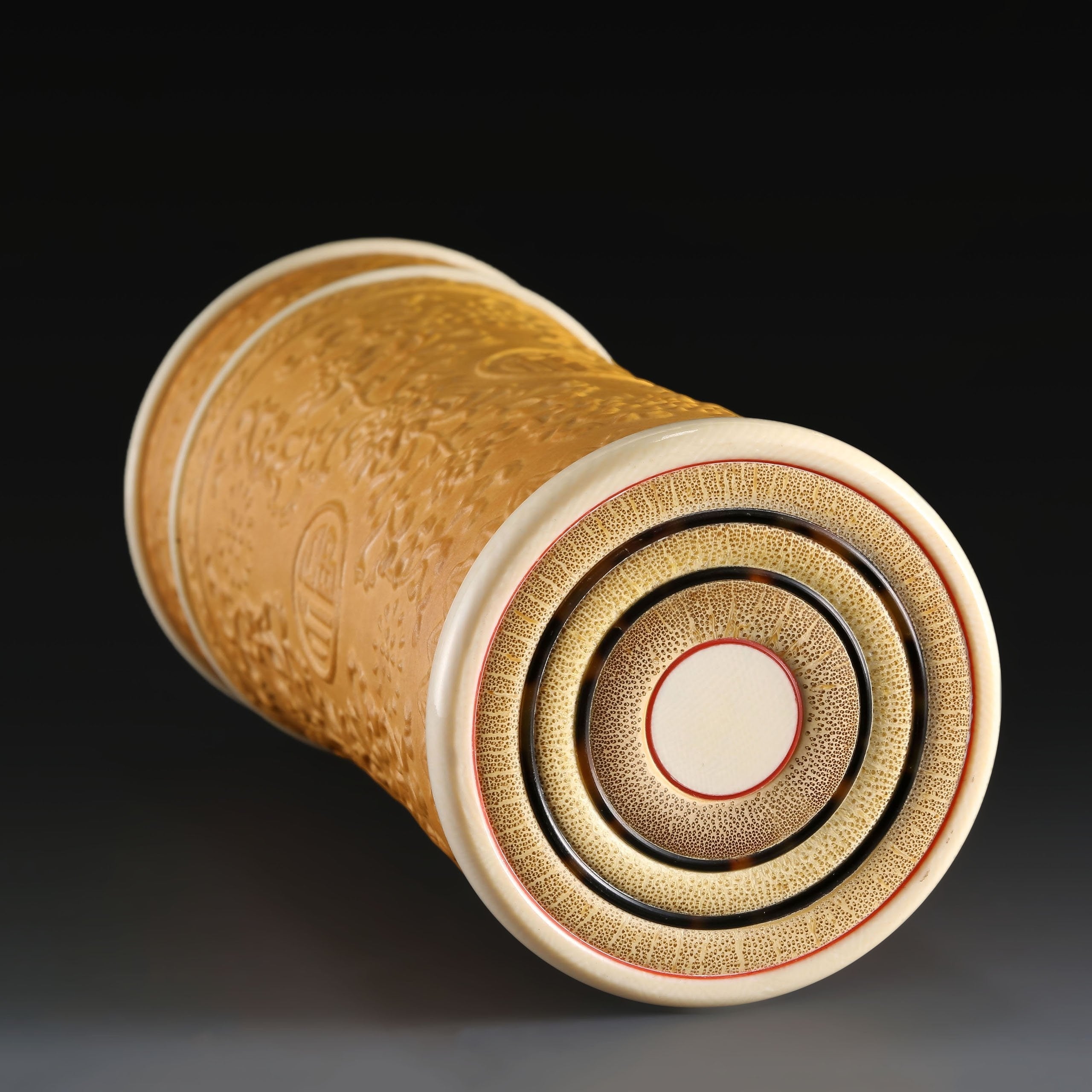 Gourd-shaped tea canister for good fortune and longevity