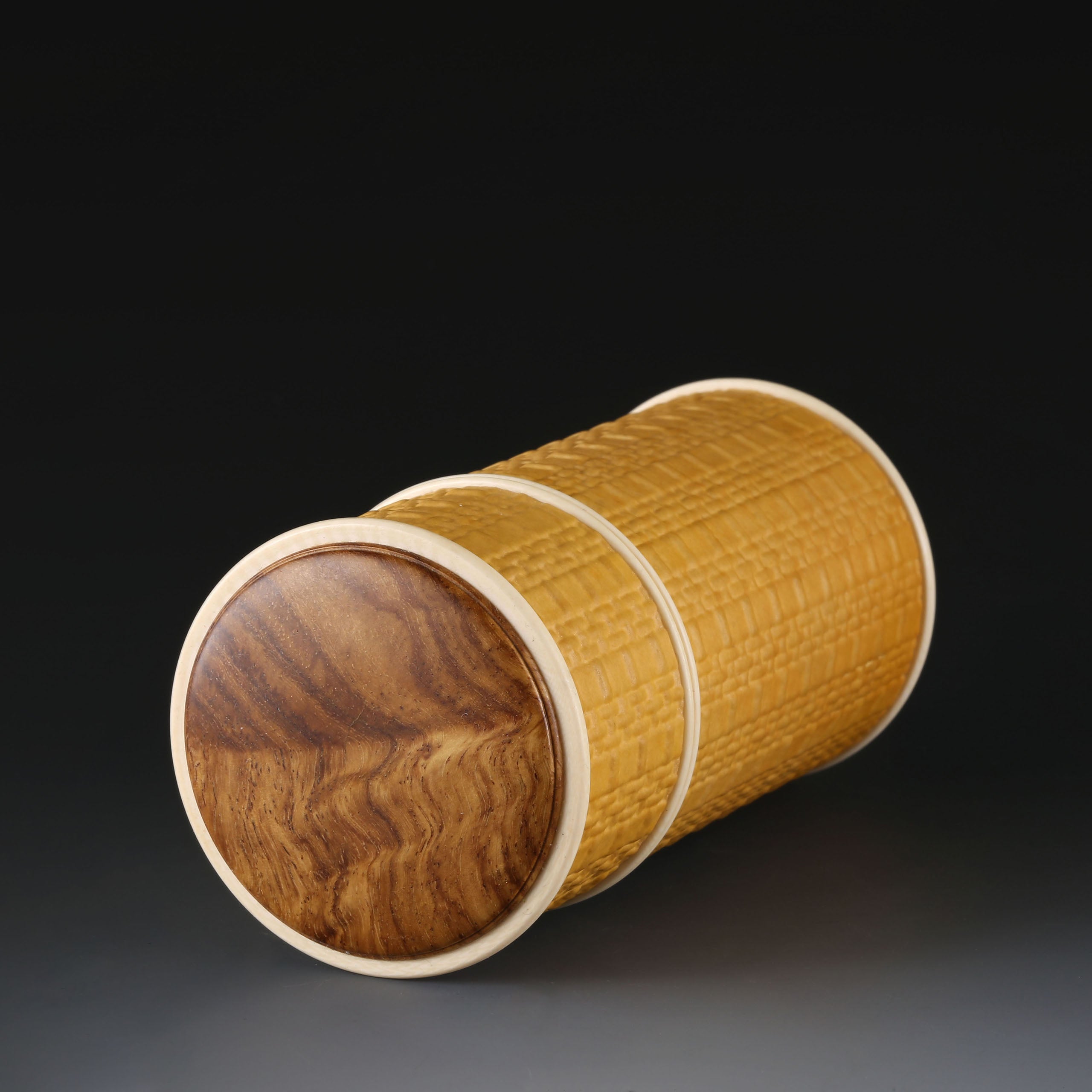 Gourd-shaped bamboo woven tea canister
