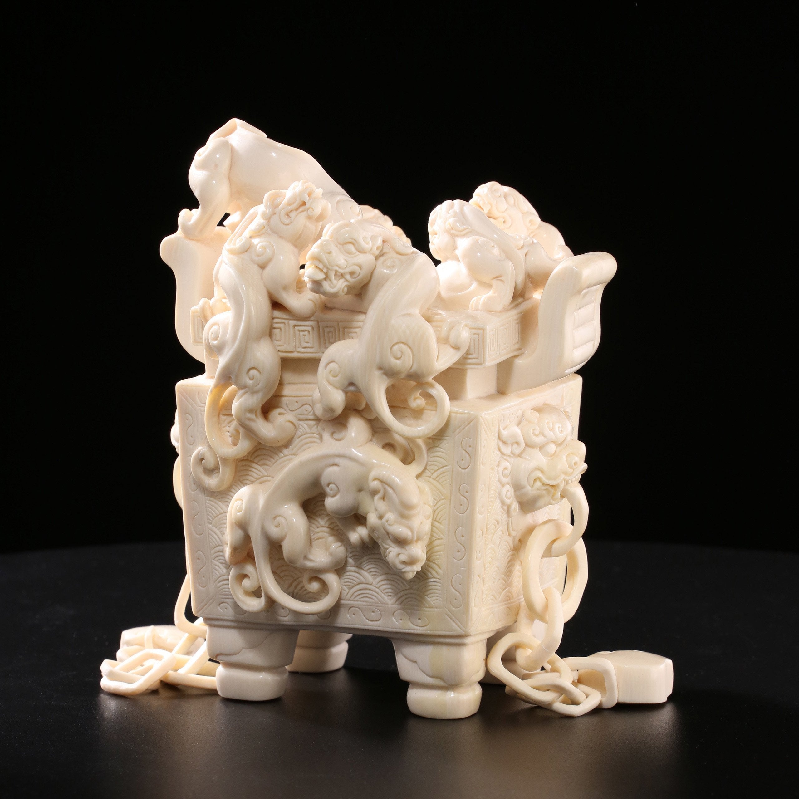 Nine Dragon Cauldron