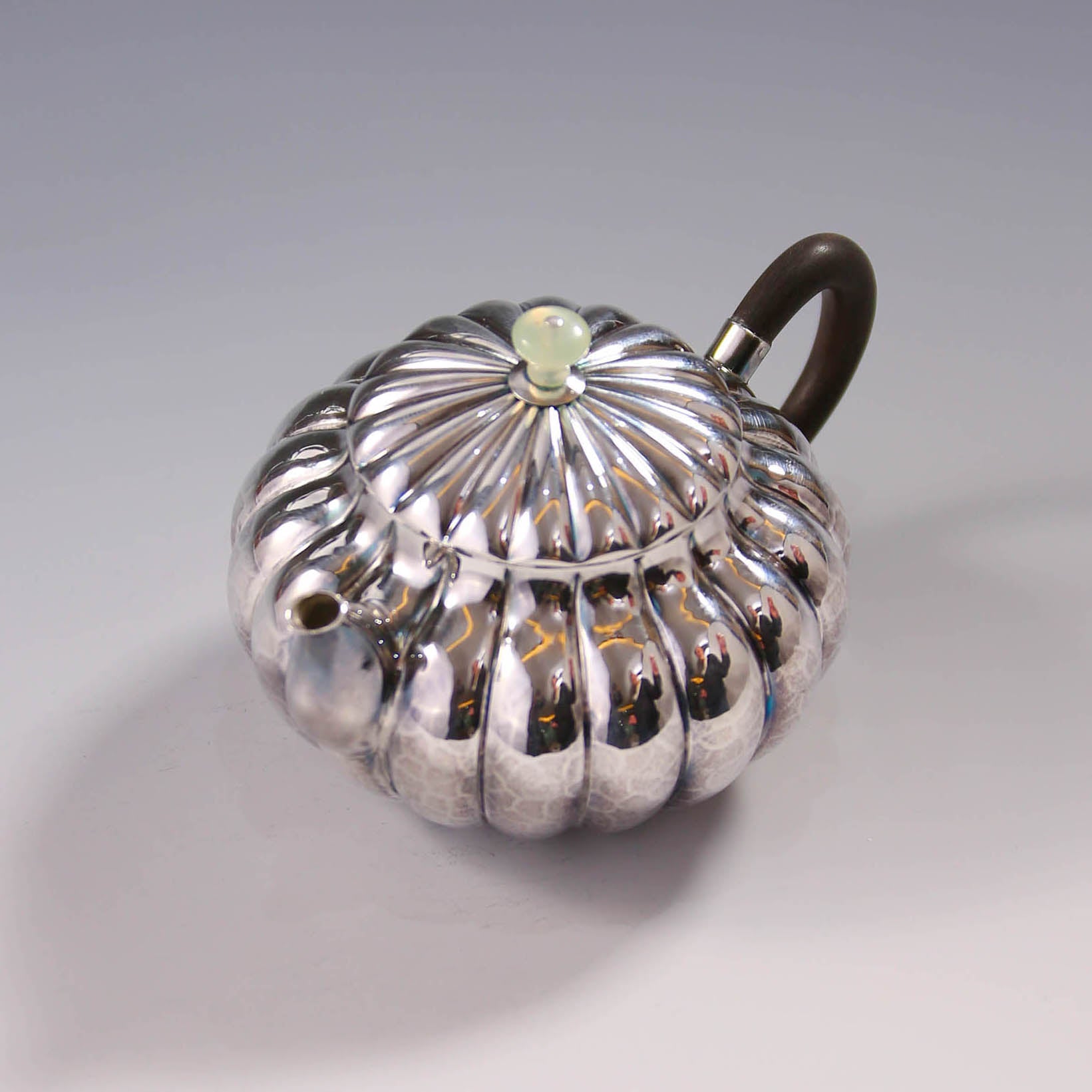 Chrysanthemum petals