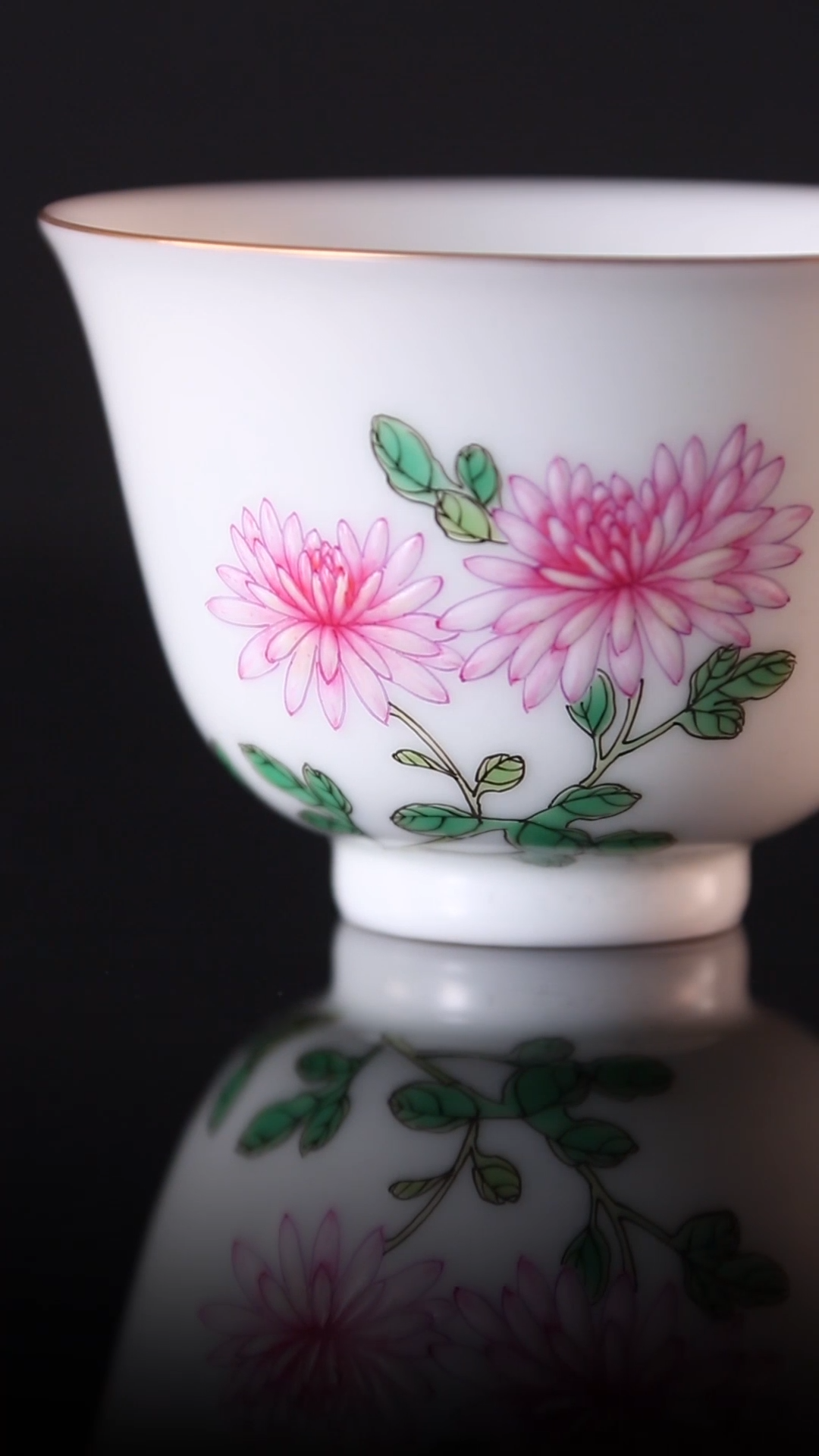 Chrysanthemum Elegance Cup