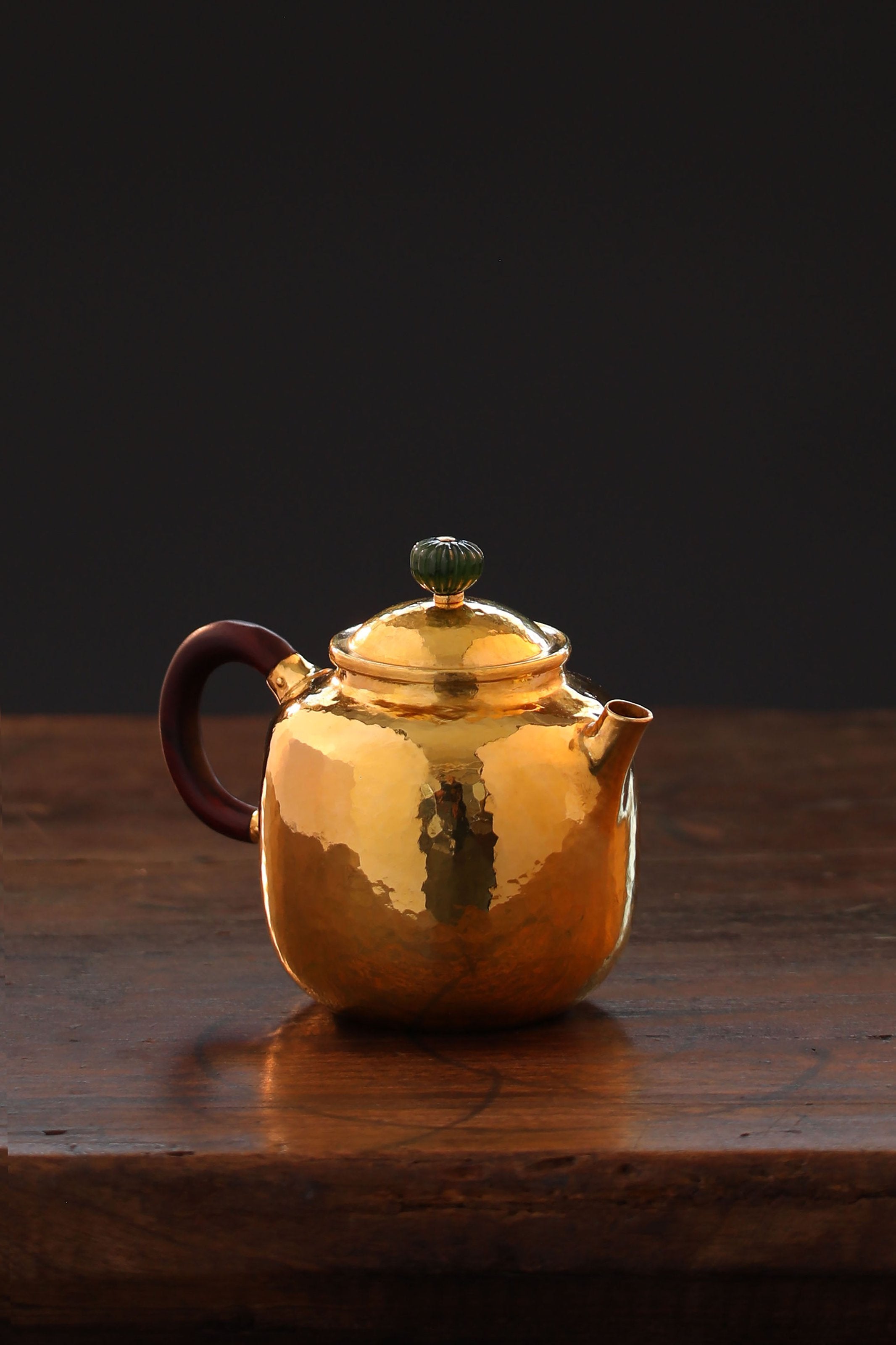 Lotus Seed Small Golden Pot