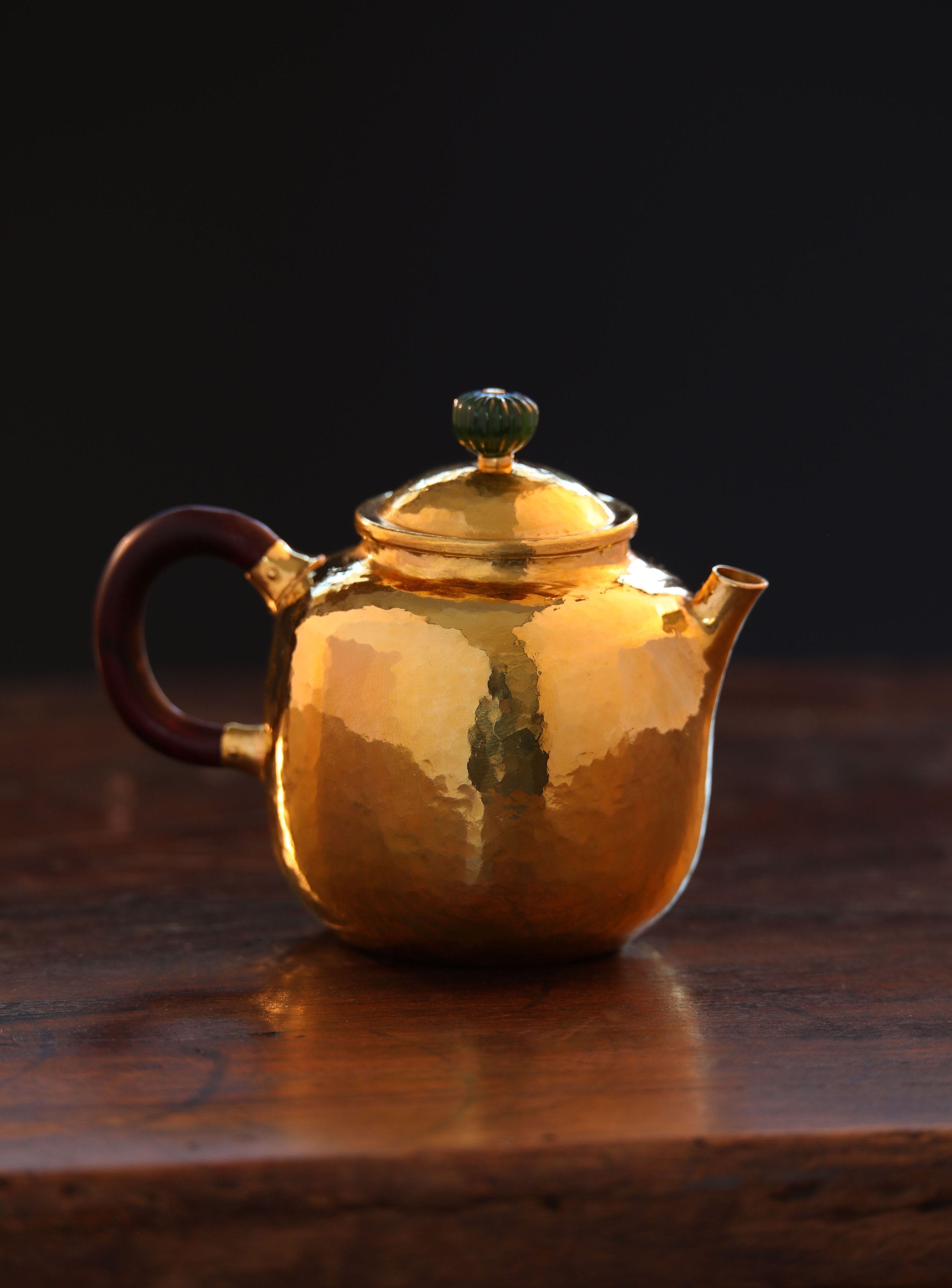 Lotus Seed Small Golden Pot