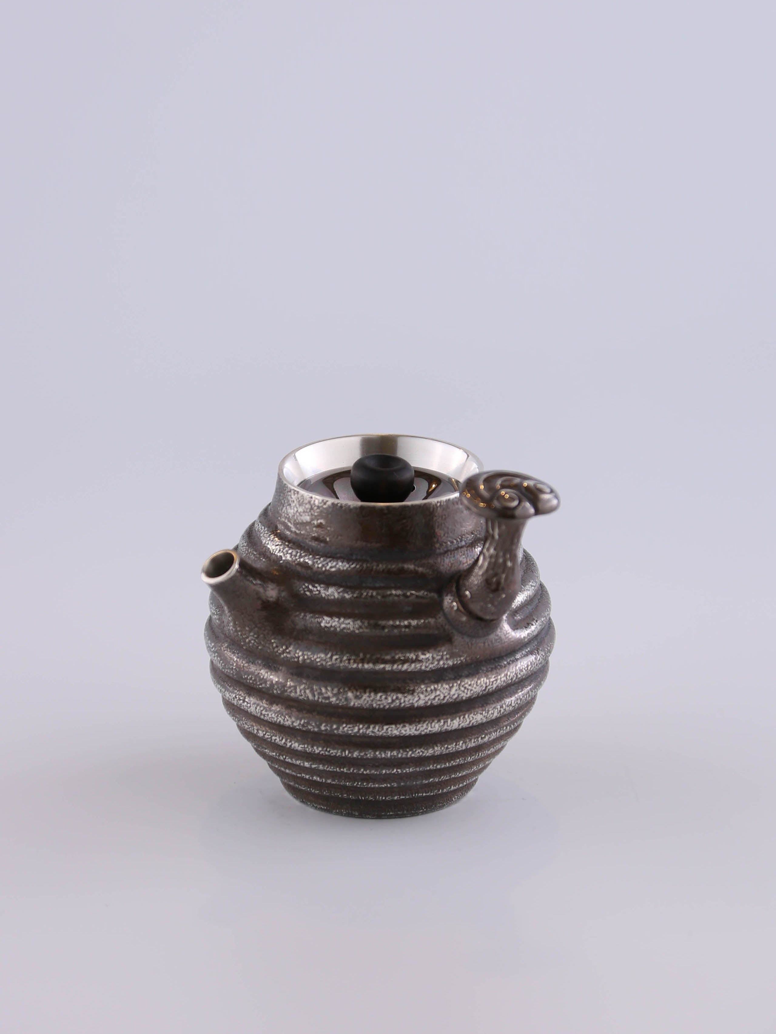 Lingzhi-shaped taro-shaped pure silver teapot
