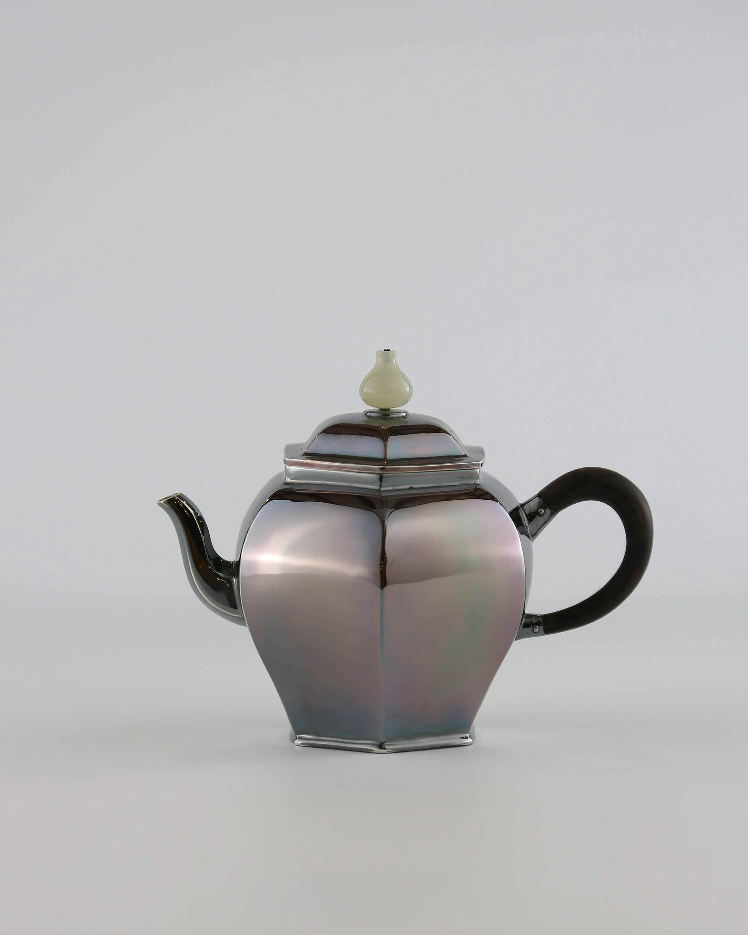 Six-sided Palace Light Bulb Pot