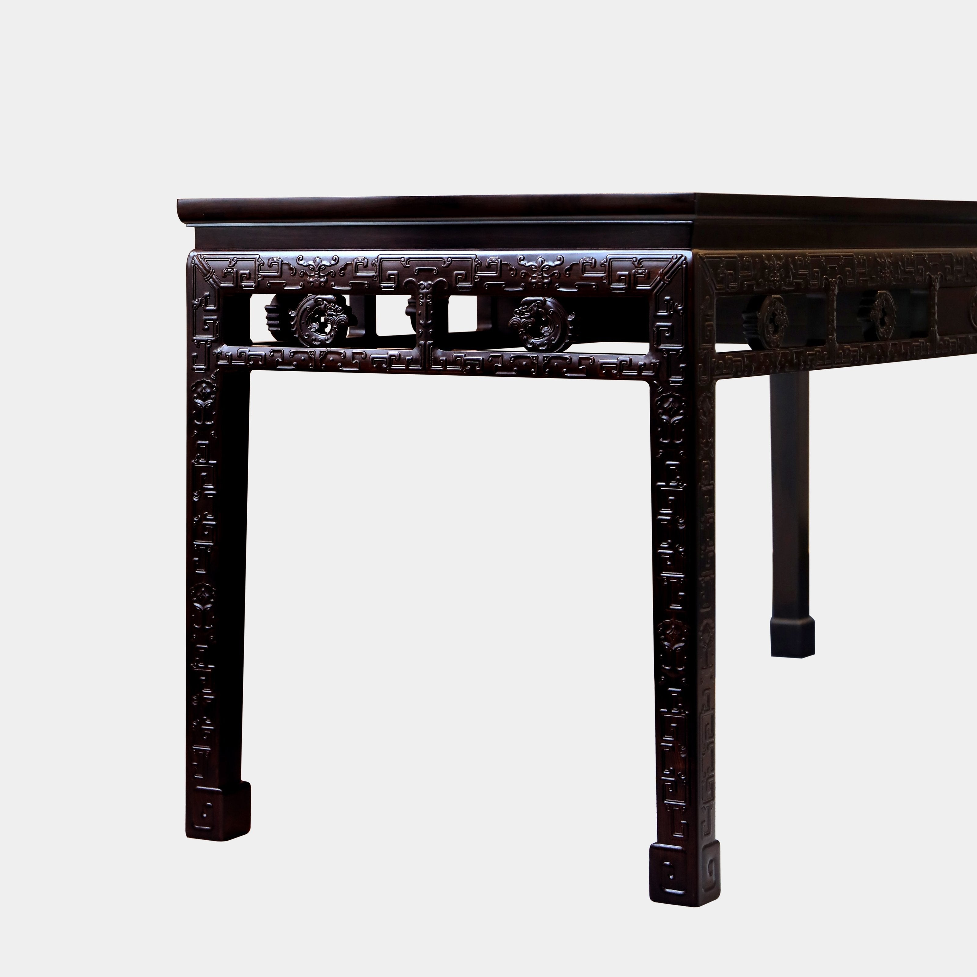 Purple sandalwood tea table with kui dragon pattern