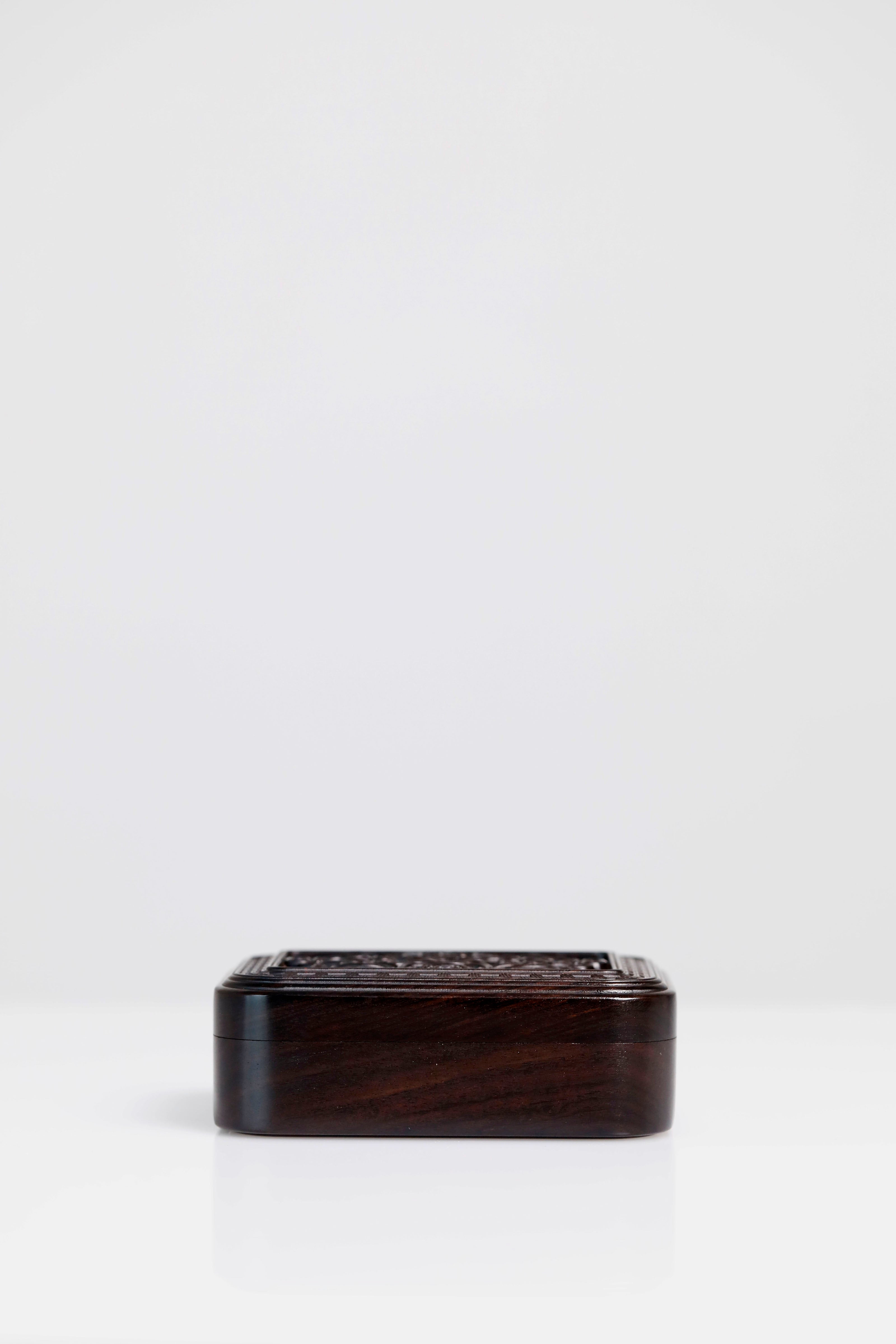 Openwork vine incense box
