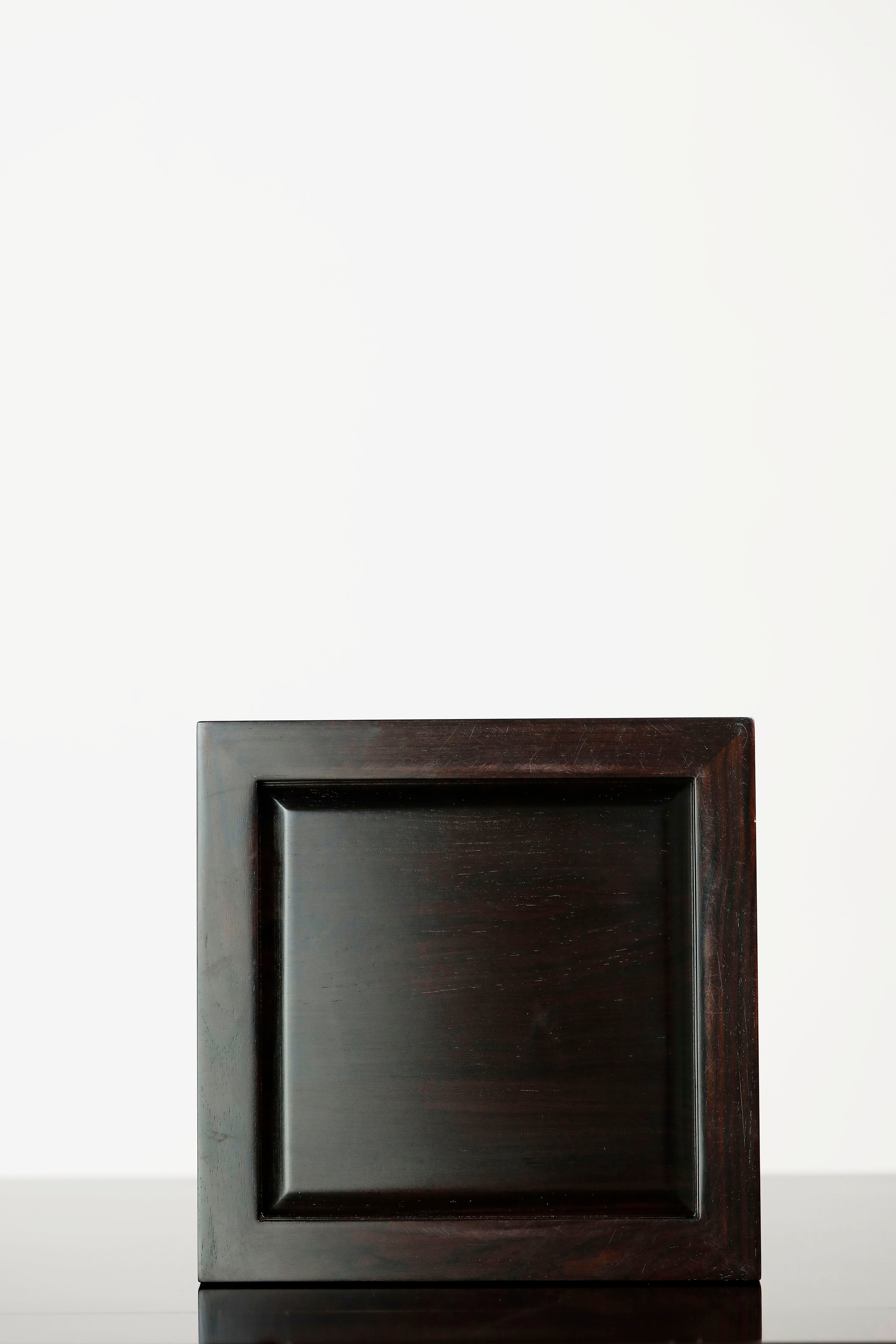 Purple sandalwood square box inlaid with mother-of-pearl and passionflower design