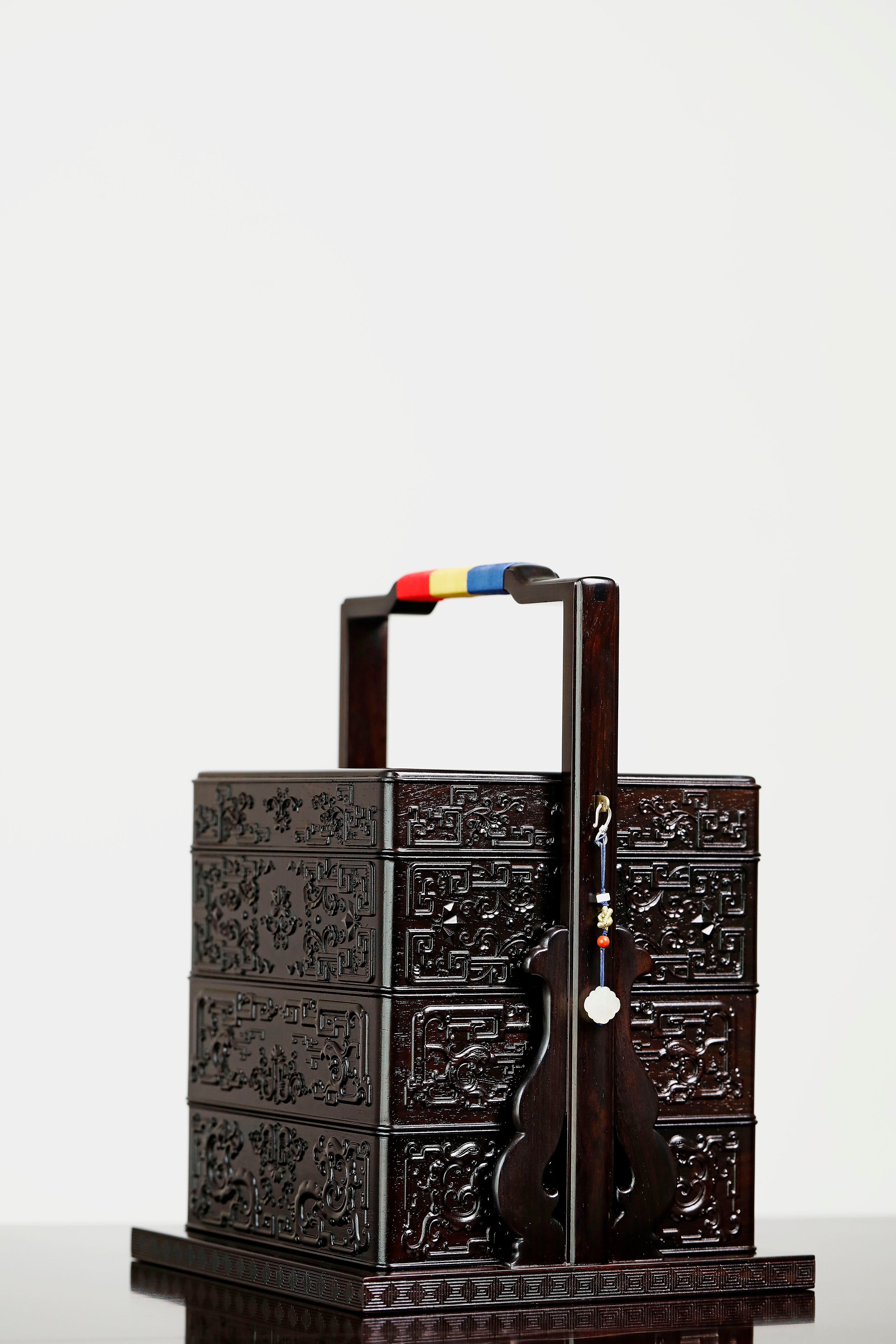 Purple sandalwood square box inlaid with mother-of-pearl and passionflower design