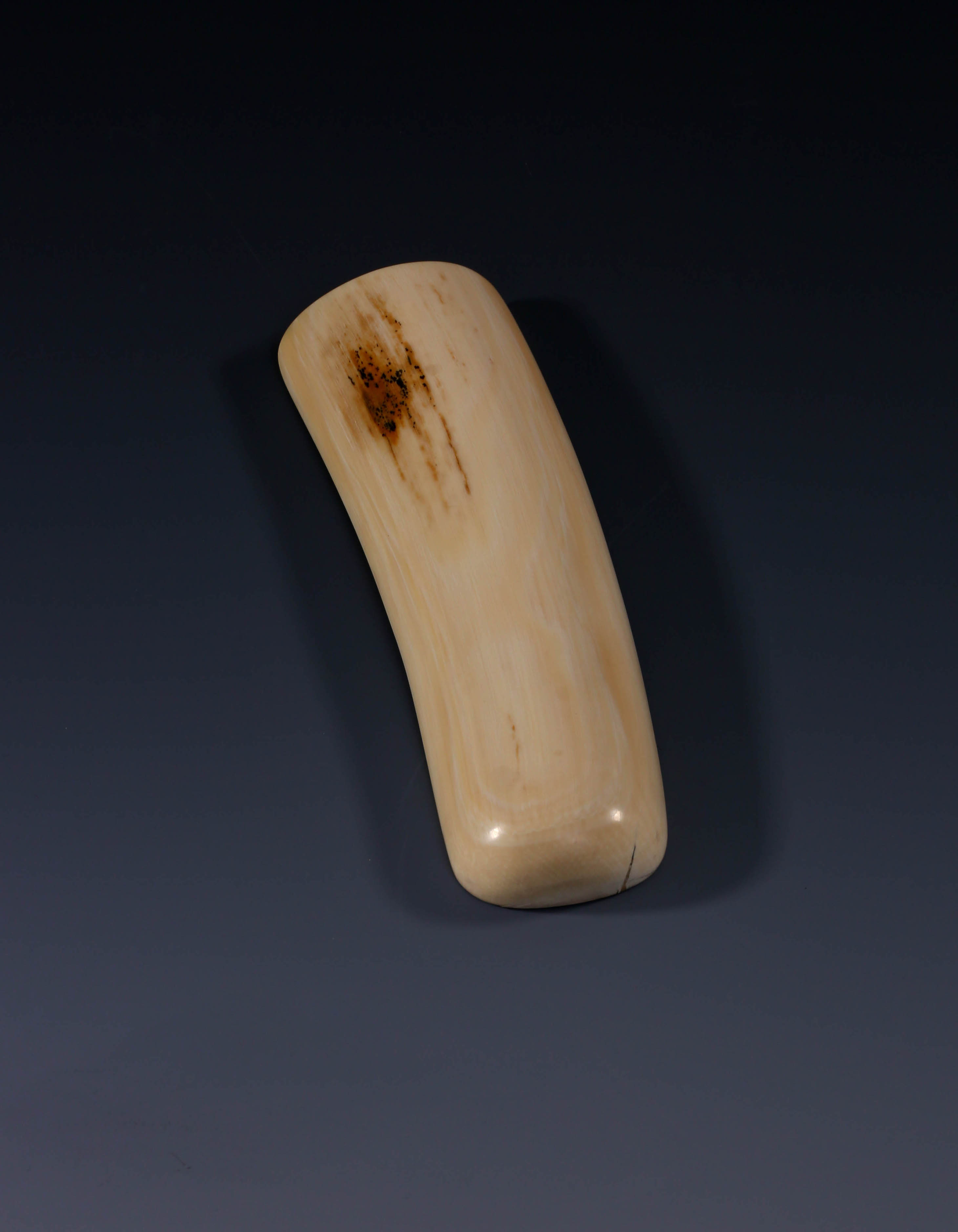 Half a day of leisure is worth ten years of worldly dreams.