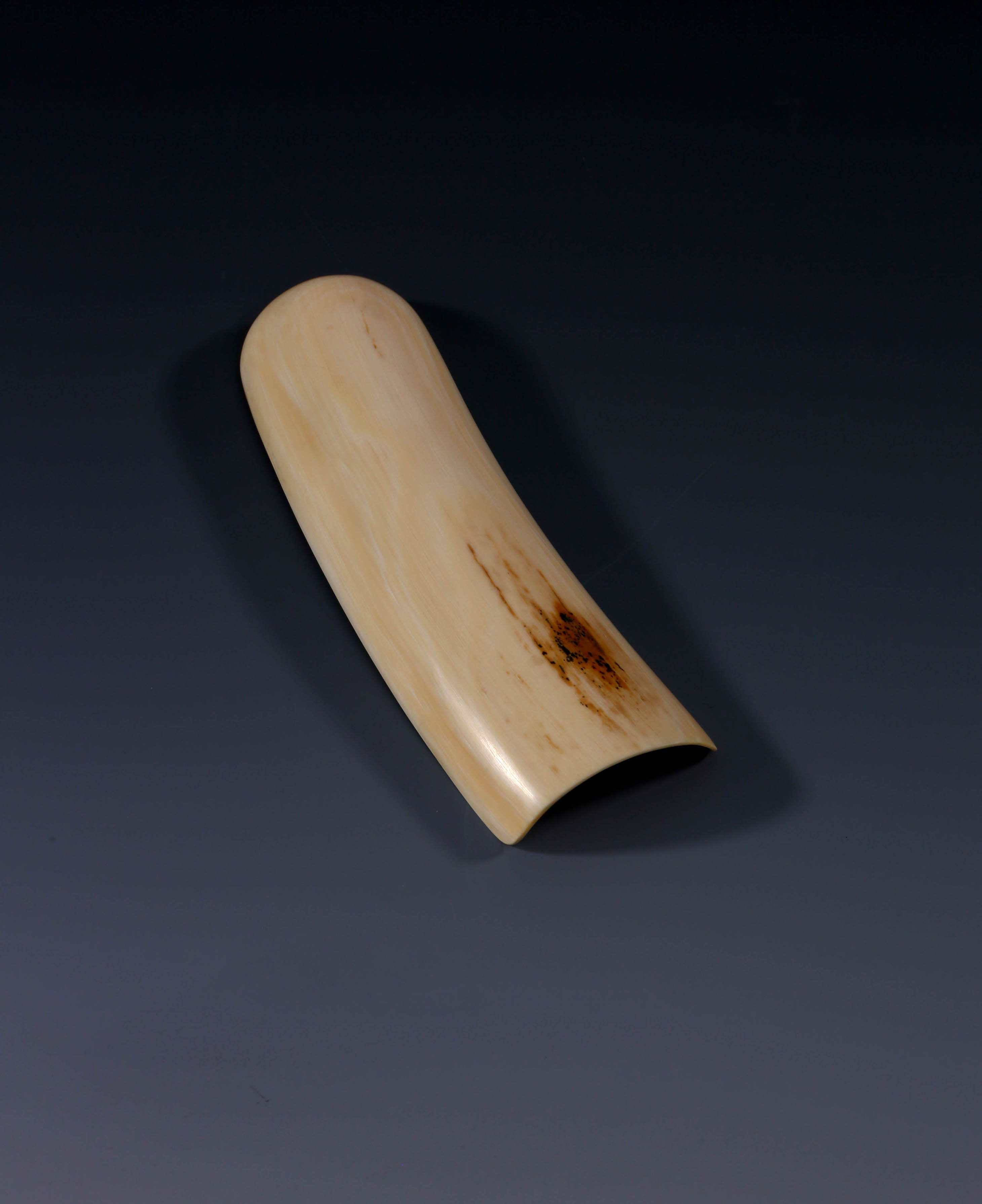 Half a day of leisure is worth ten years of worldly dreams.