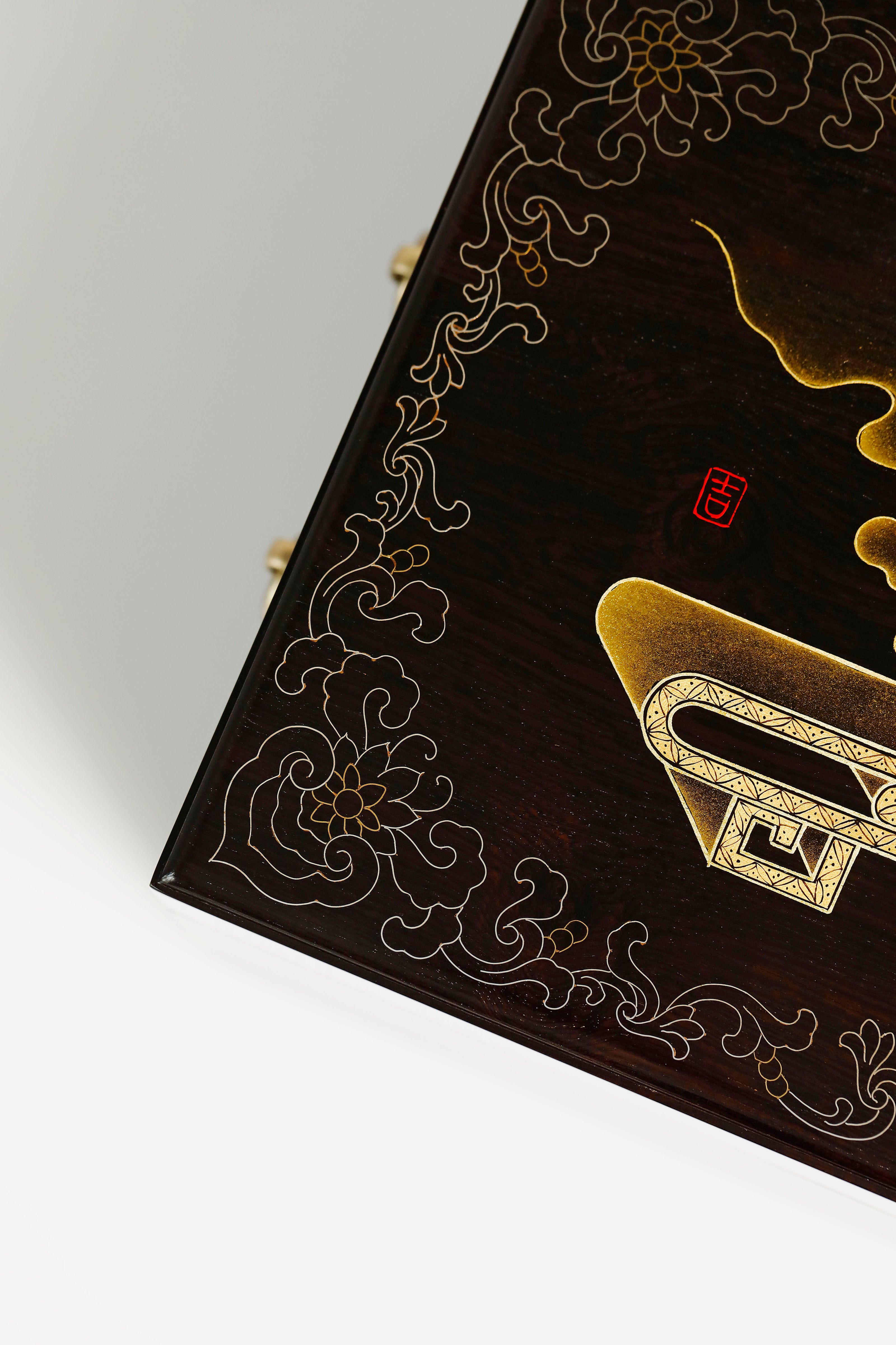 Purple sandalwood box with mandarin ducks playing in water / antique motif and gold trim