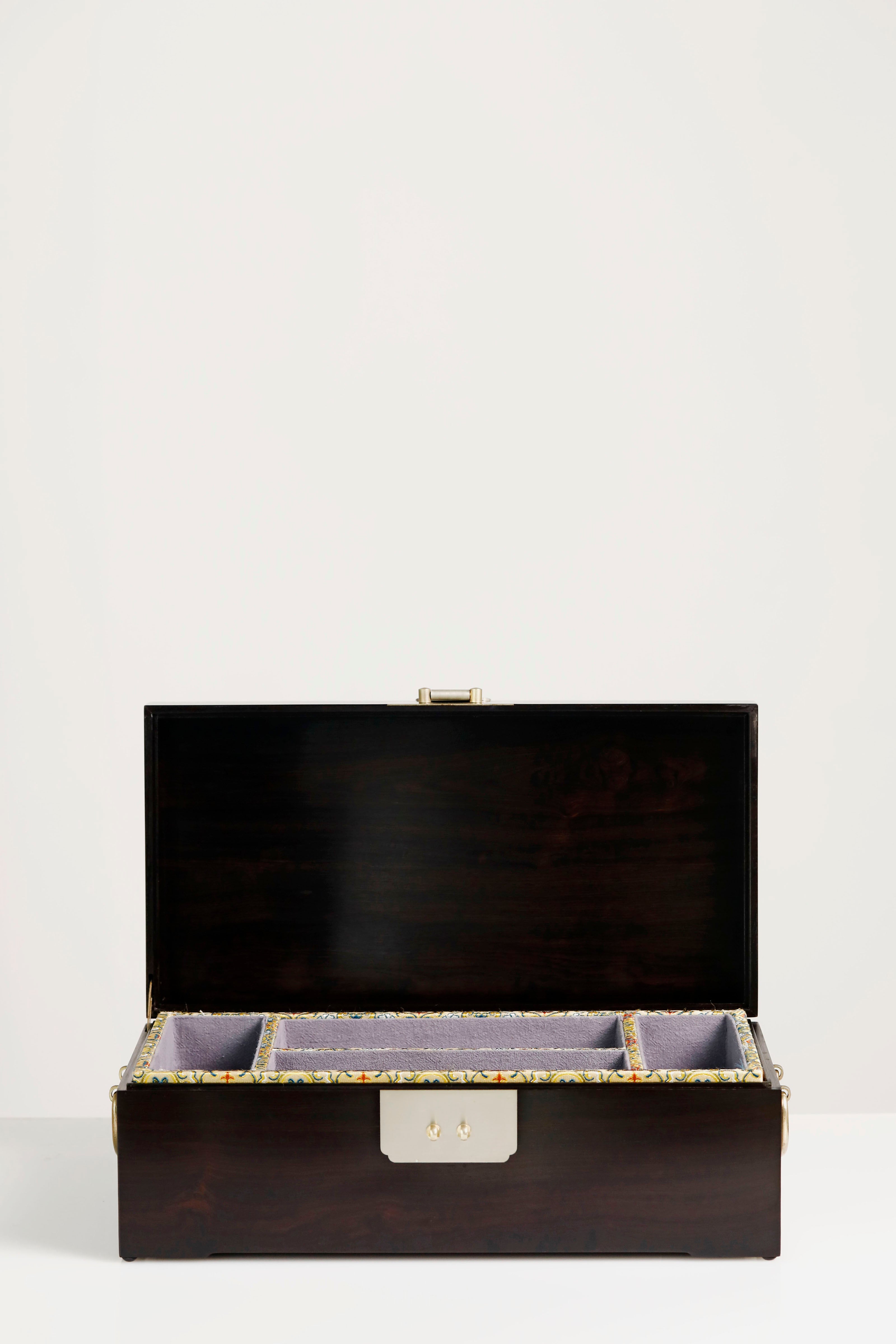 Purple sandalwood box with mandarin ducks playing in water / antique motif and gold trim