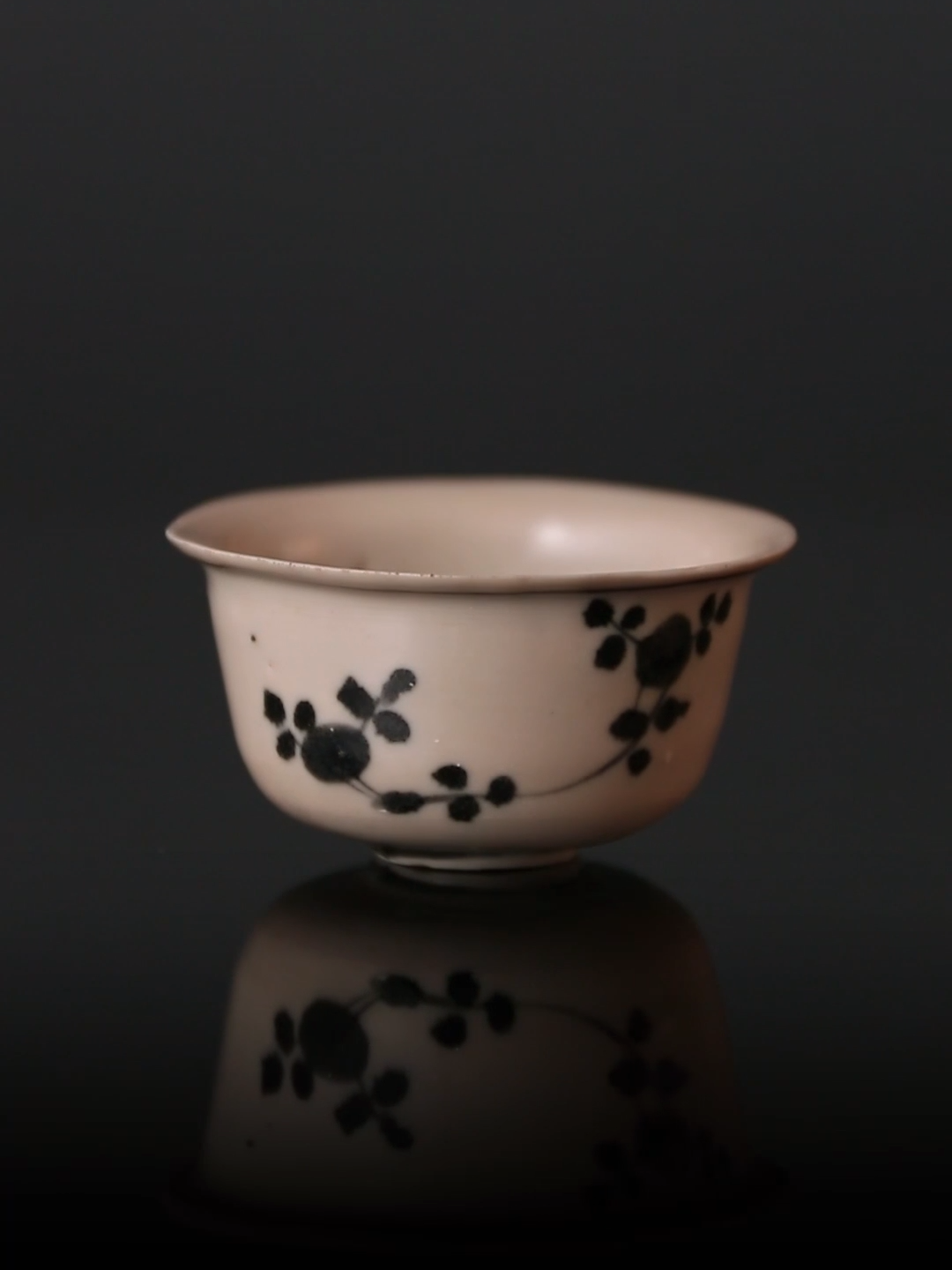 Ming Dynasty Tianqi Period Blue and White Stone Tea Cup