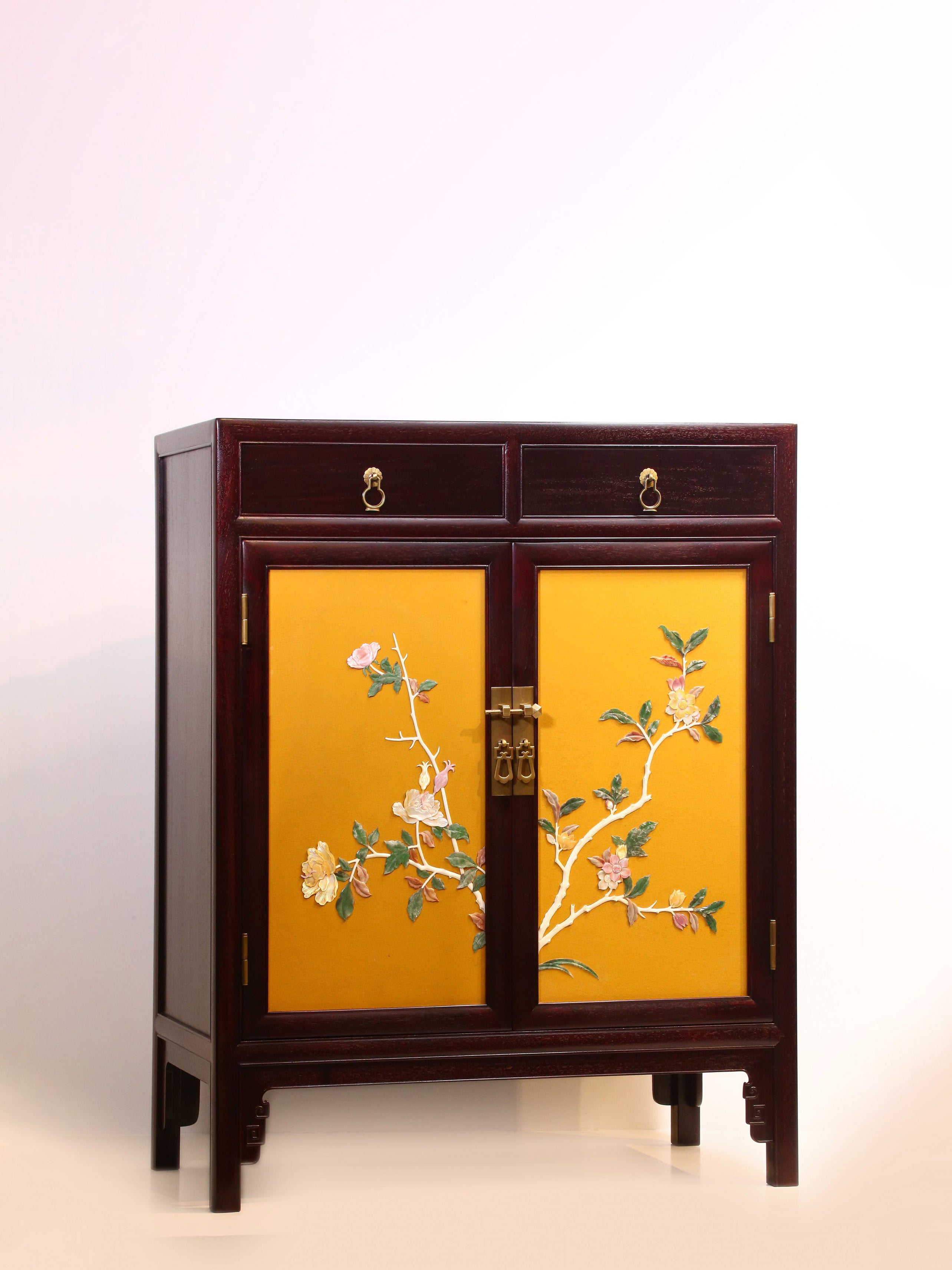 Tea cabinet inlaid with peony flowers