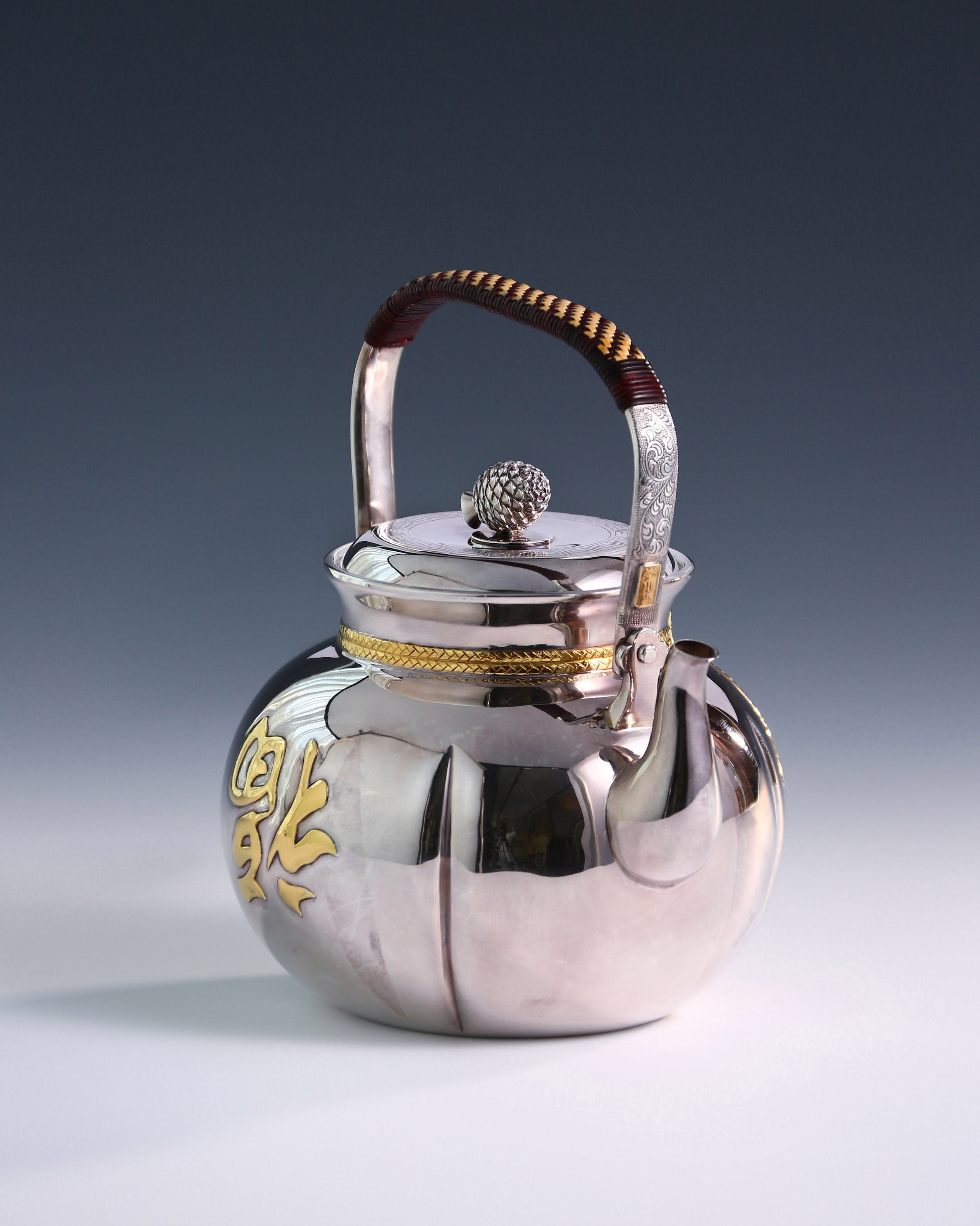Nafu Pure Silver Teapot