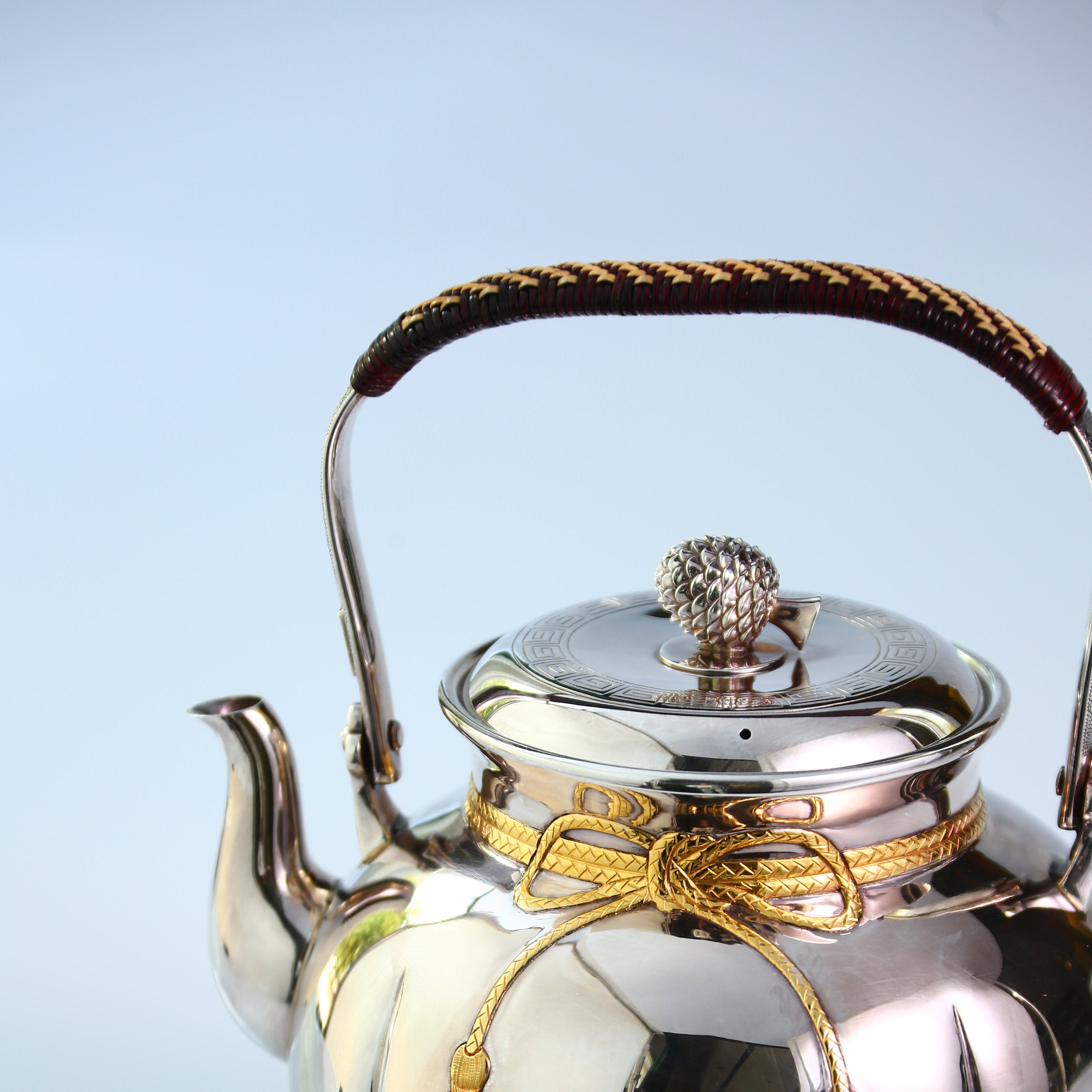Nafu Pure Silver Teapot