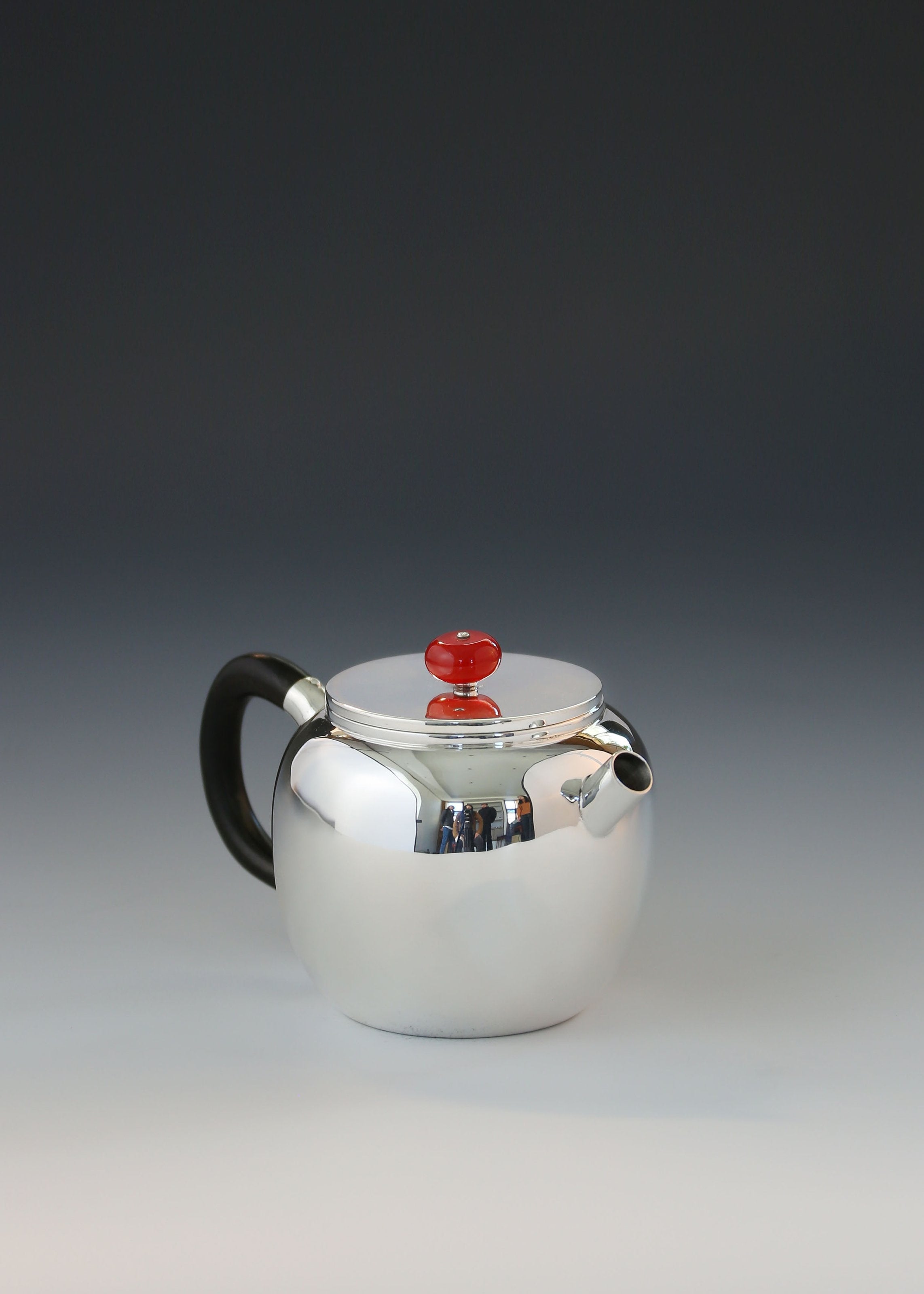 Flat-topped lotus seeds | Straight mouth