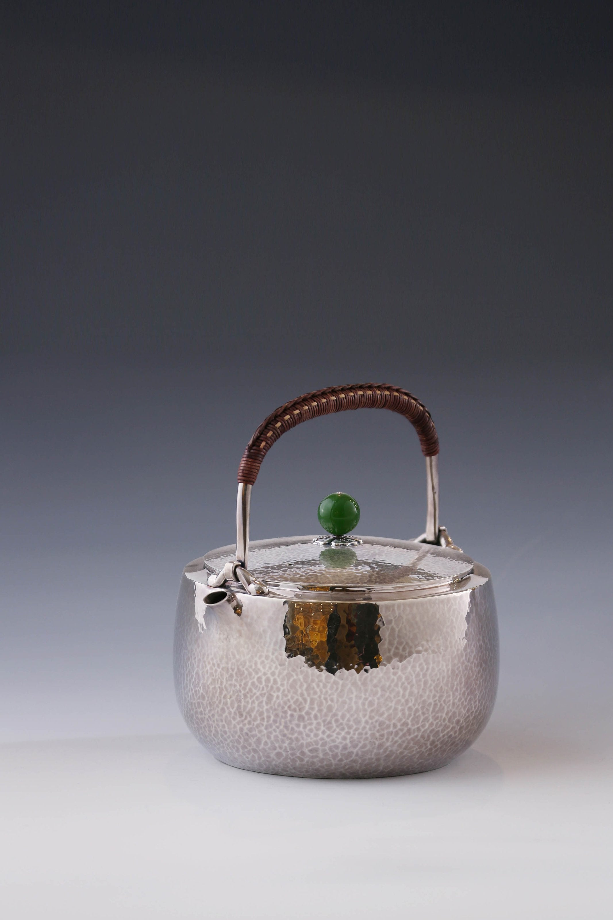 Flat-necked hammered jade silver ewer
