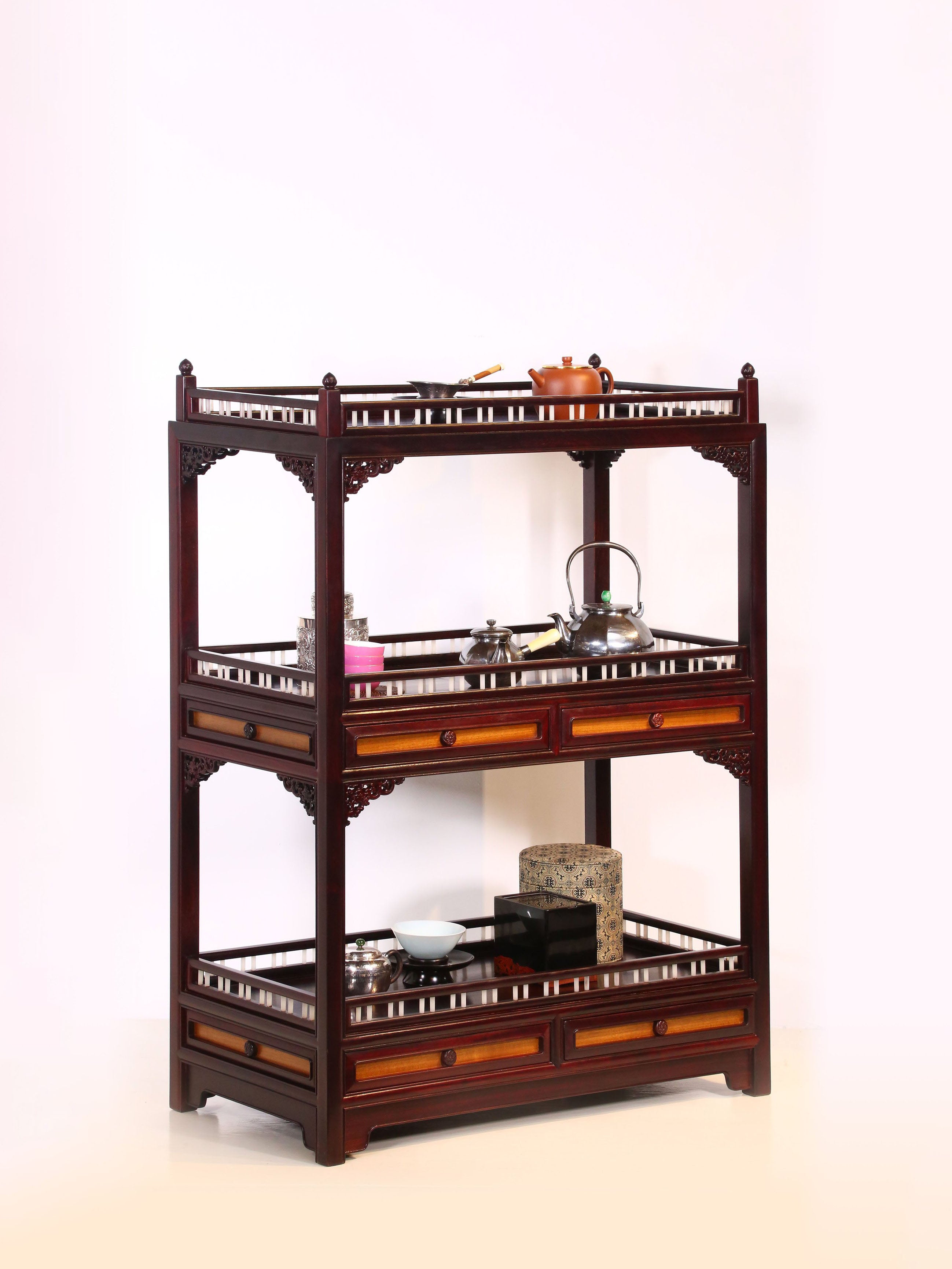 Qianlong Tea Stand