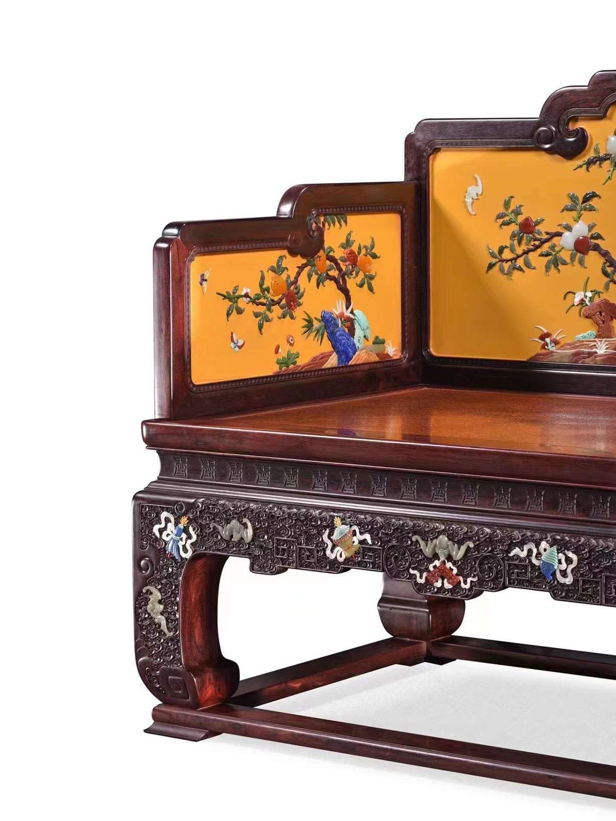 Qianlong Rosewood Lacquer Throne Inlaid with Treasures and Flowers