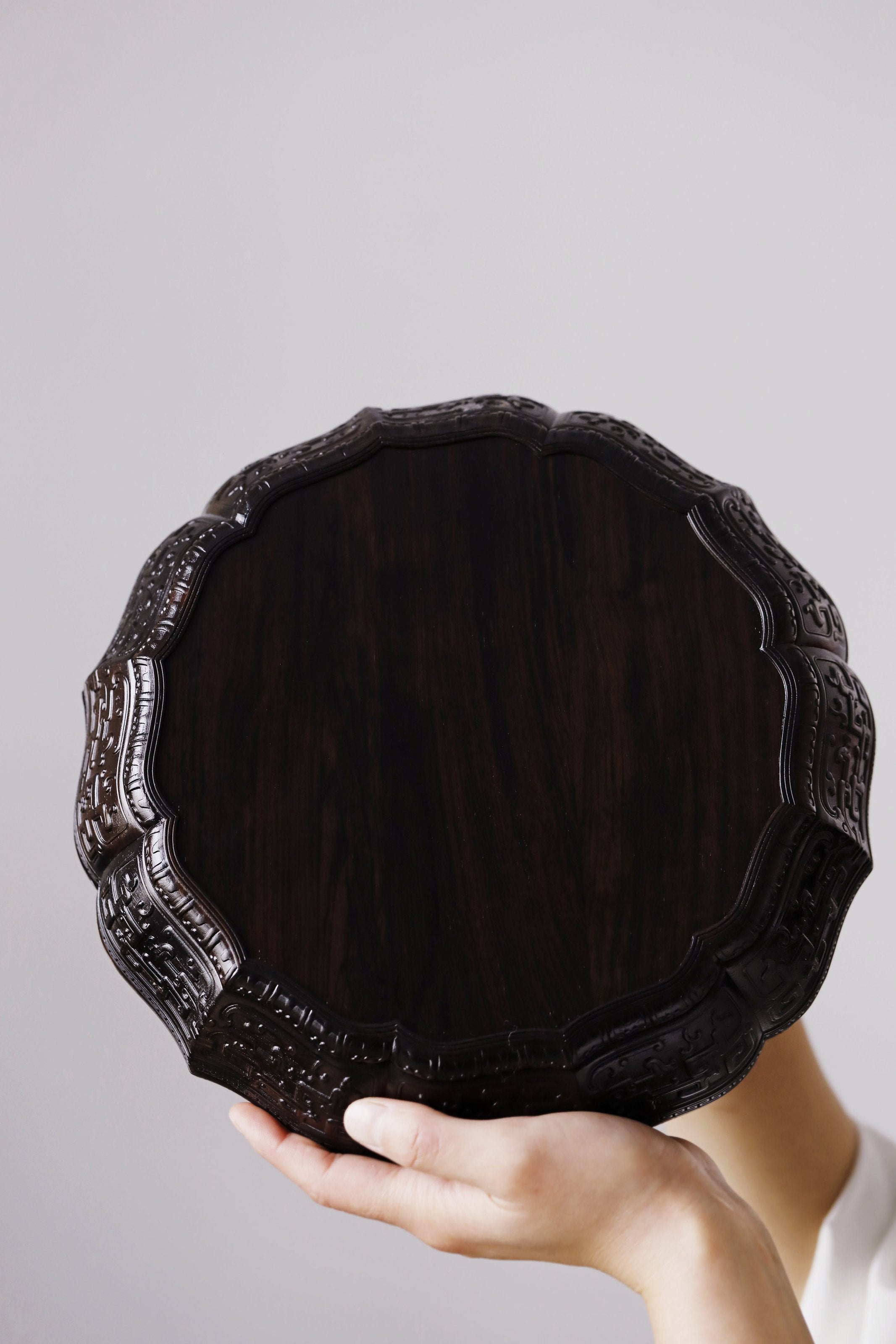 Purple sandalwood twelve-cornered fruit box inlaid with silver wire scrolling floral pattern