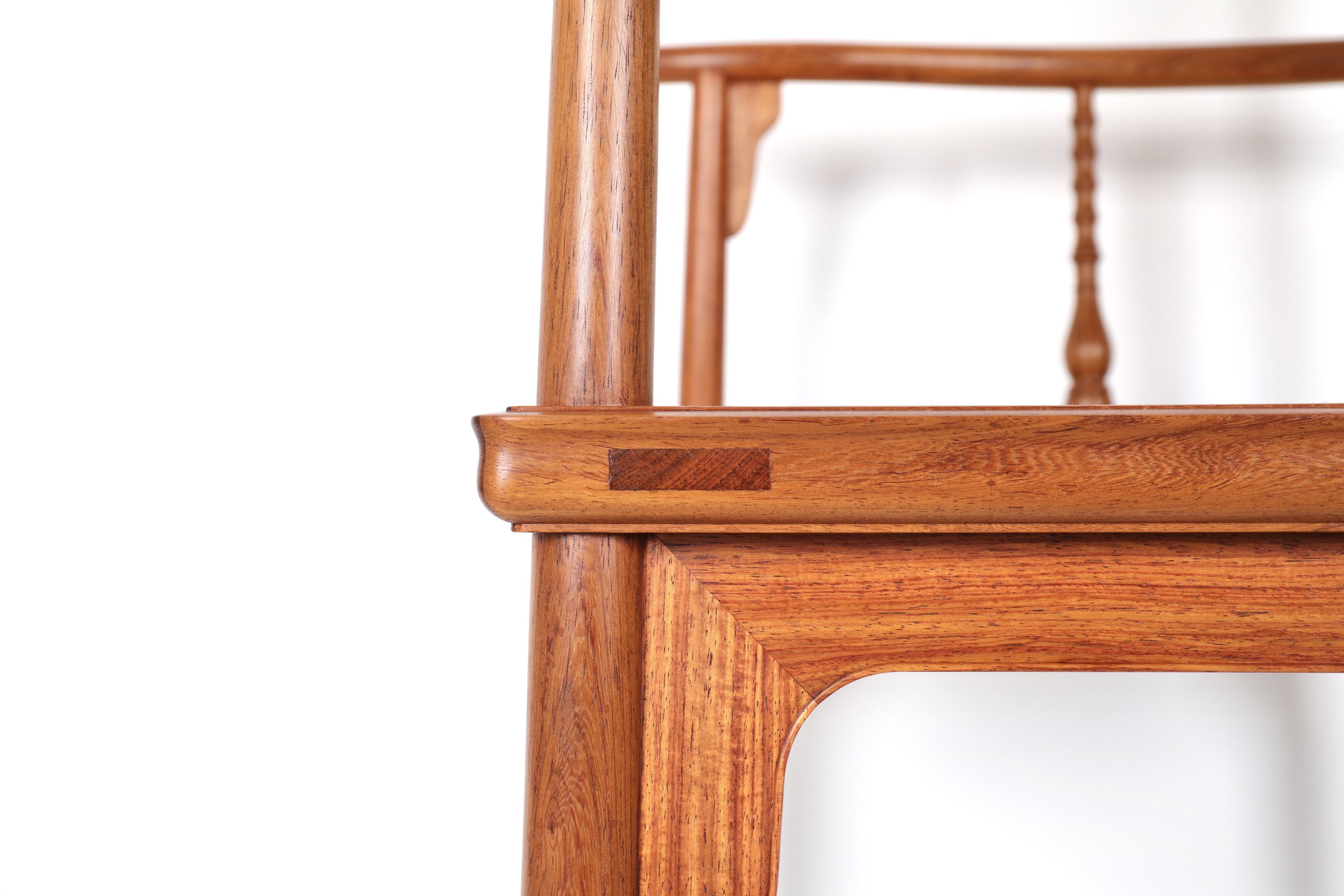 Qilin and Phoenix Pattern Four-Out-Head Chair