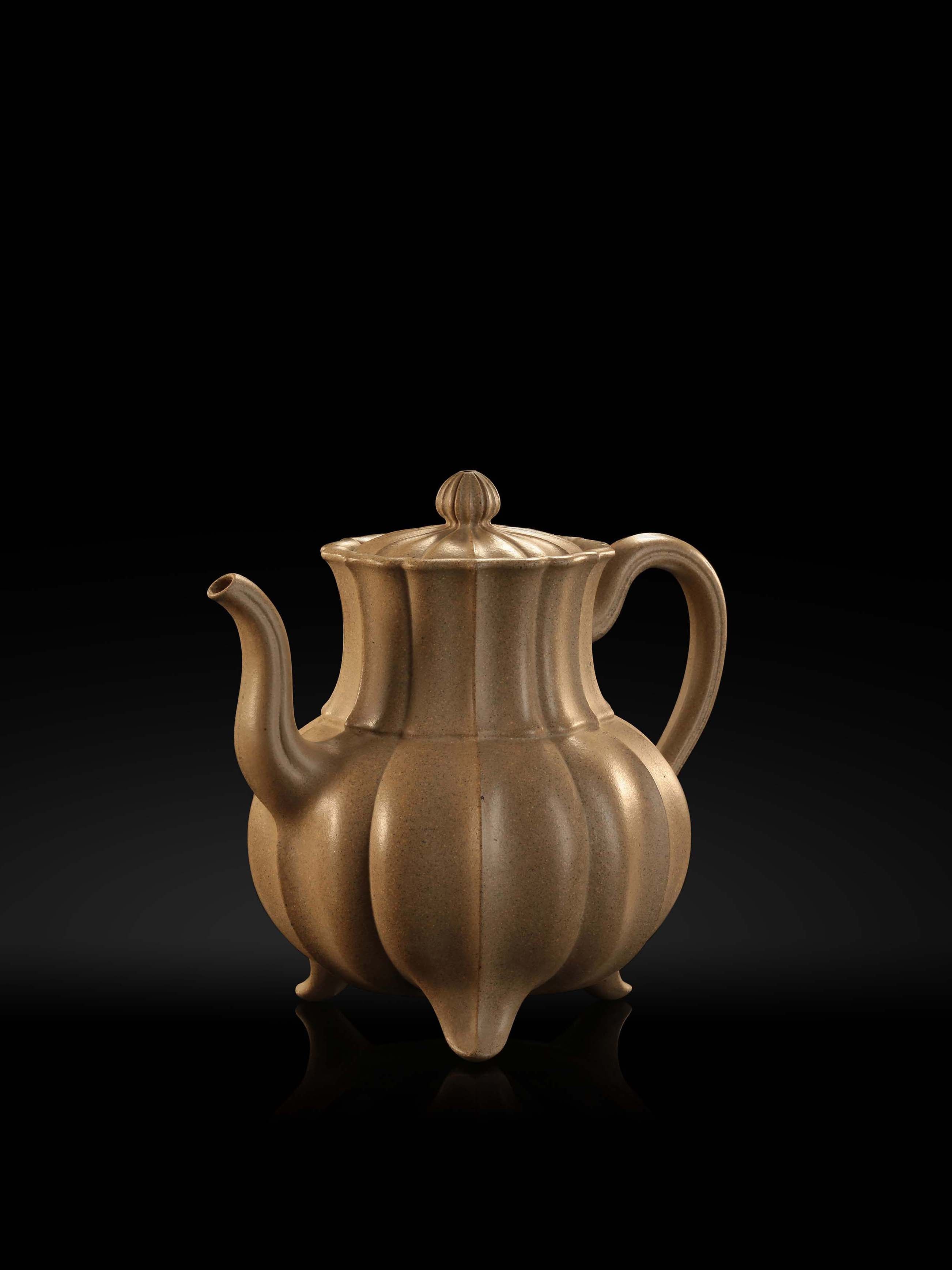 High-footed teapot - Qinghui Duan clay
