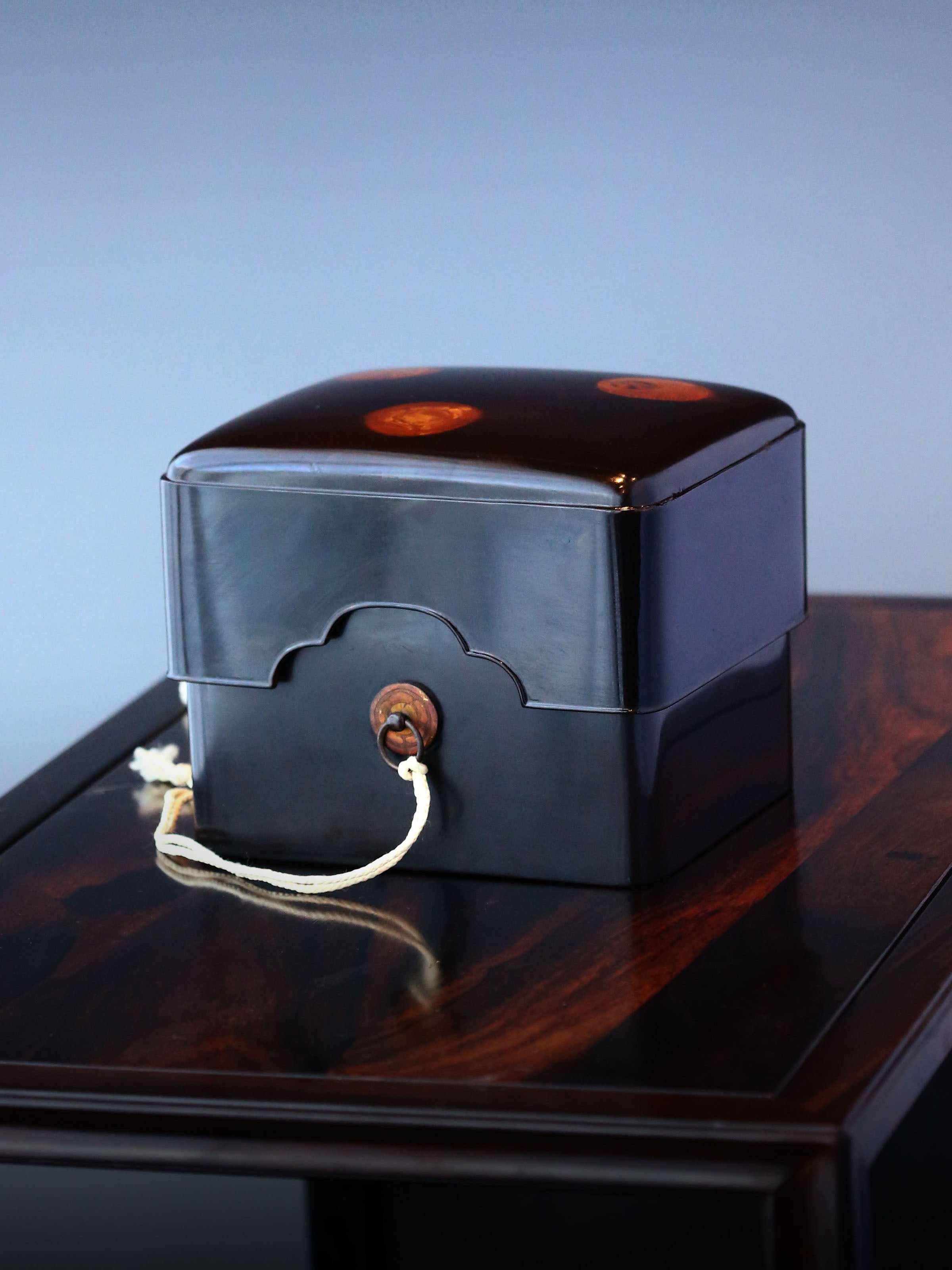 Japanese Edo-style lacquer tea ceremony box