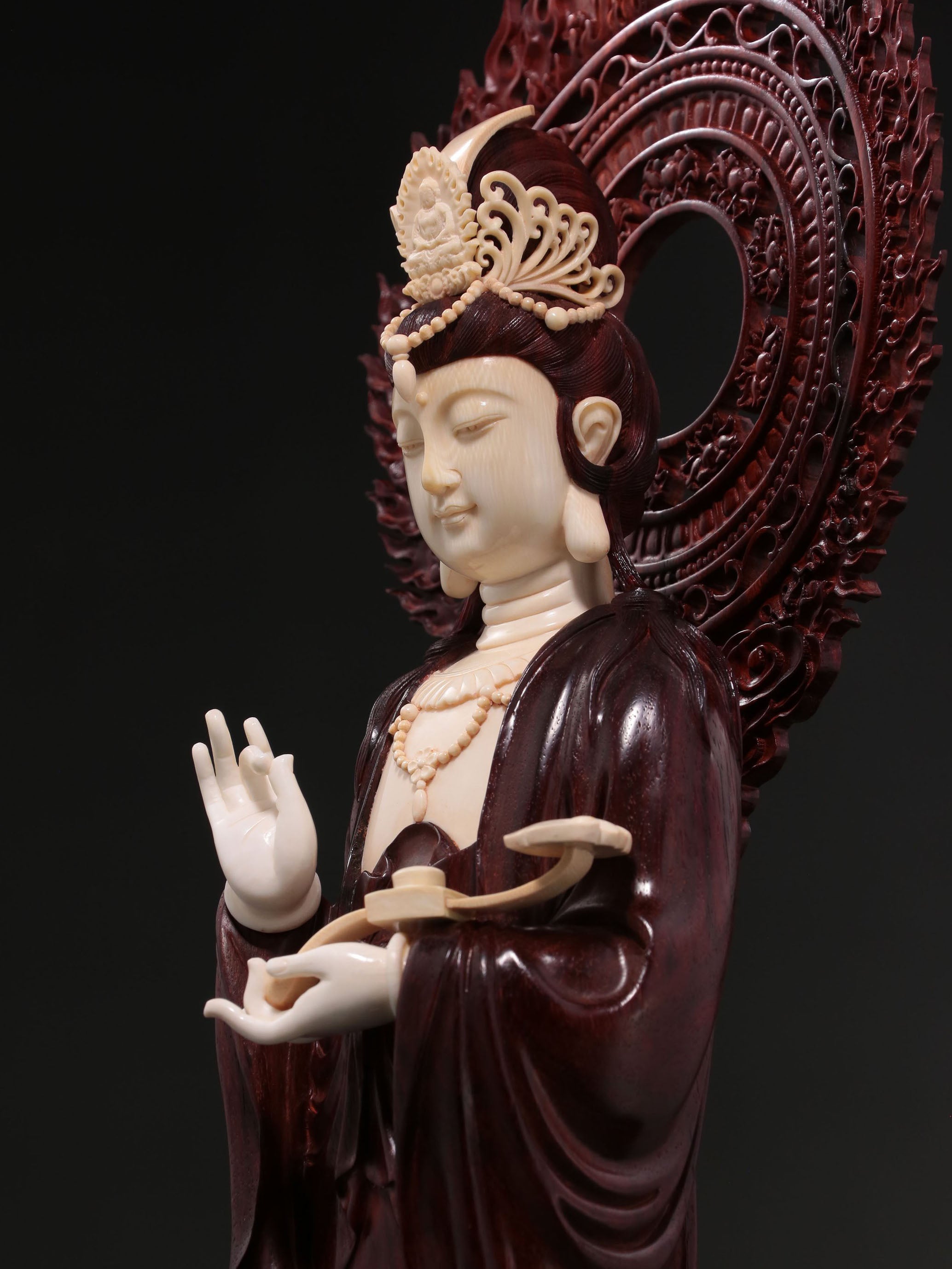 Ruyi Guanyin