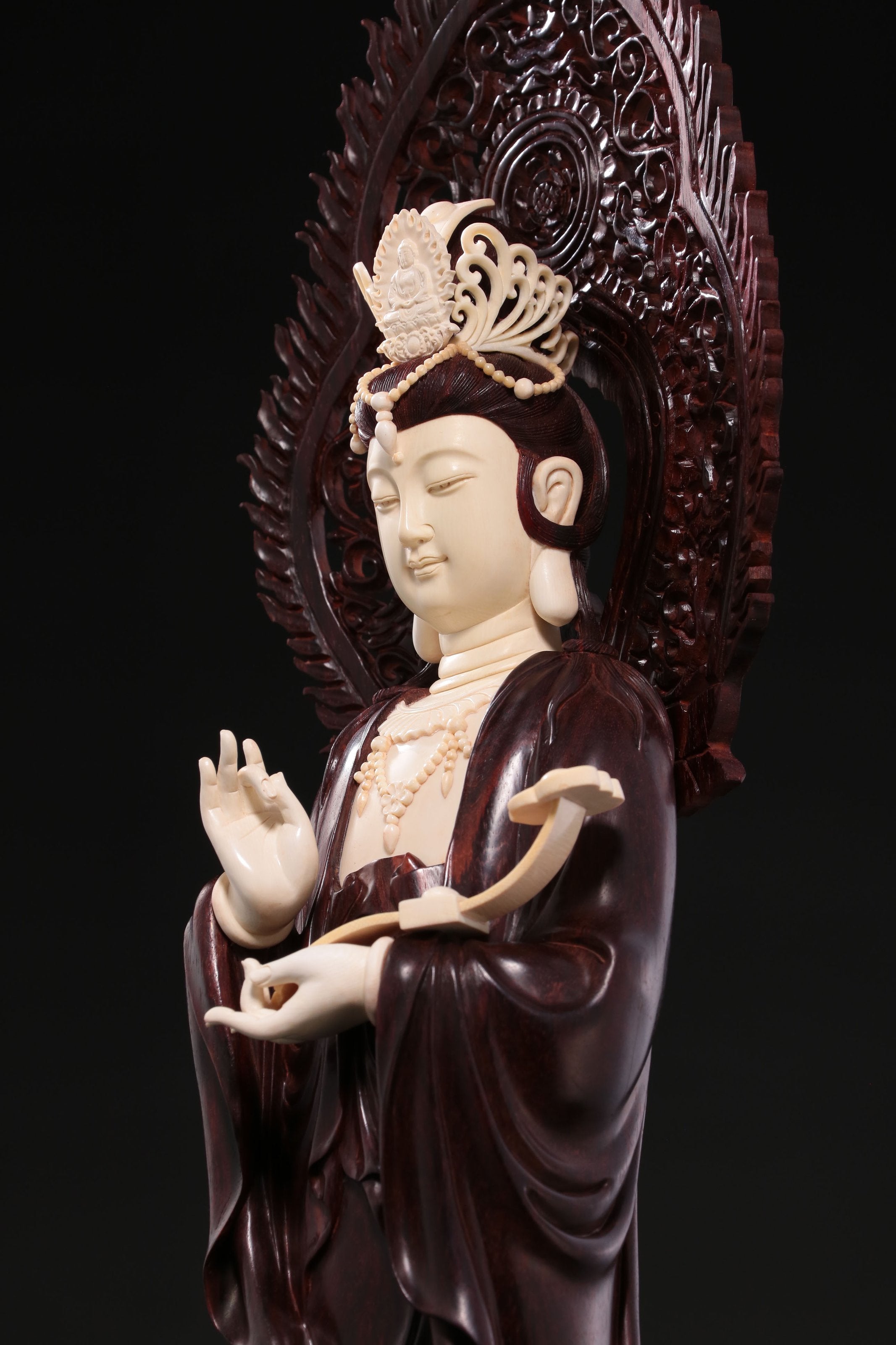 Ruyi Guanyin