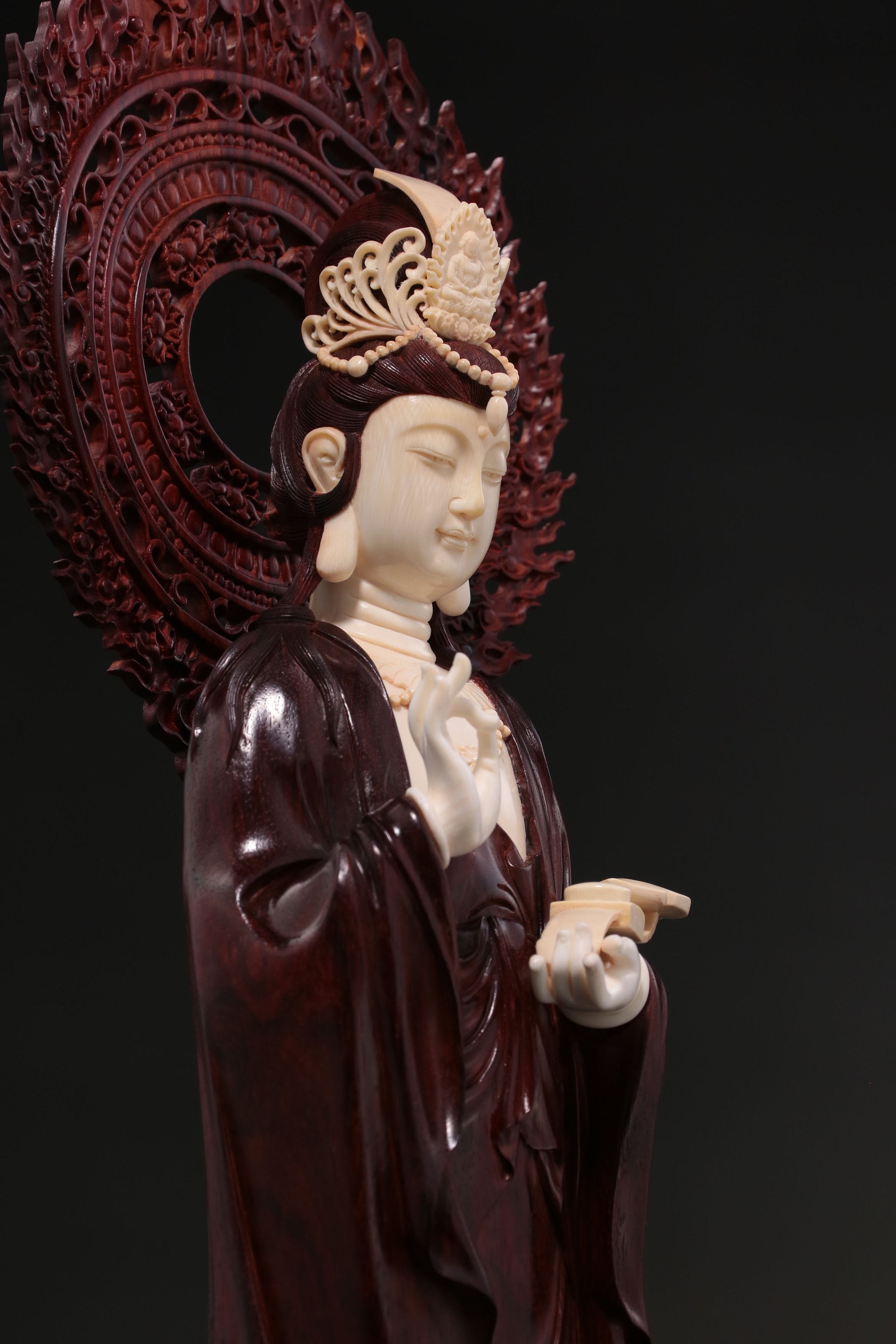 Ruyi Guanyin