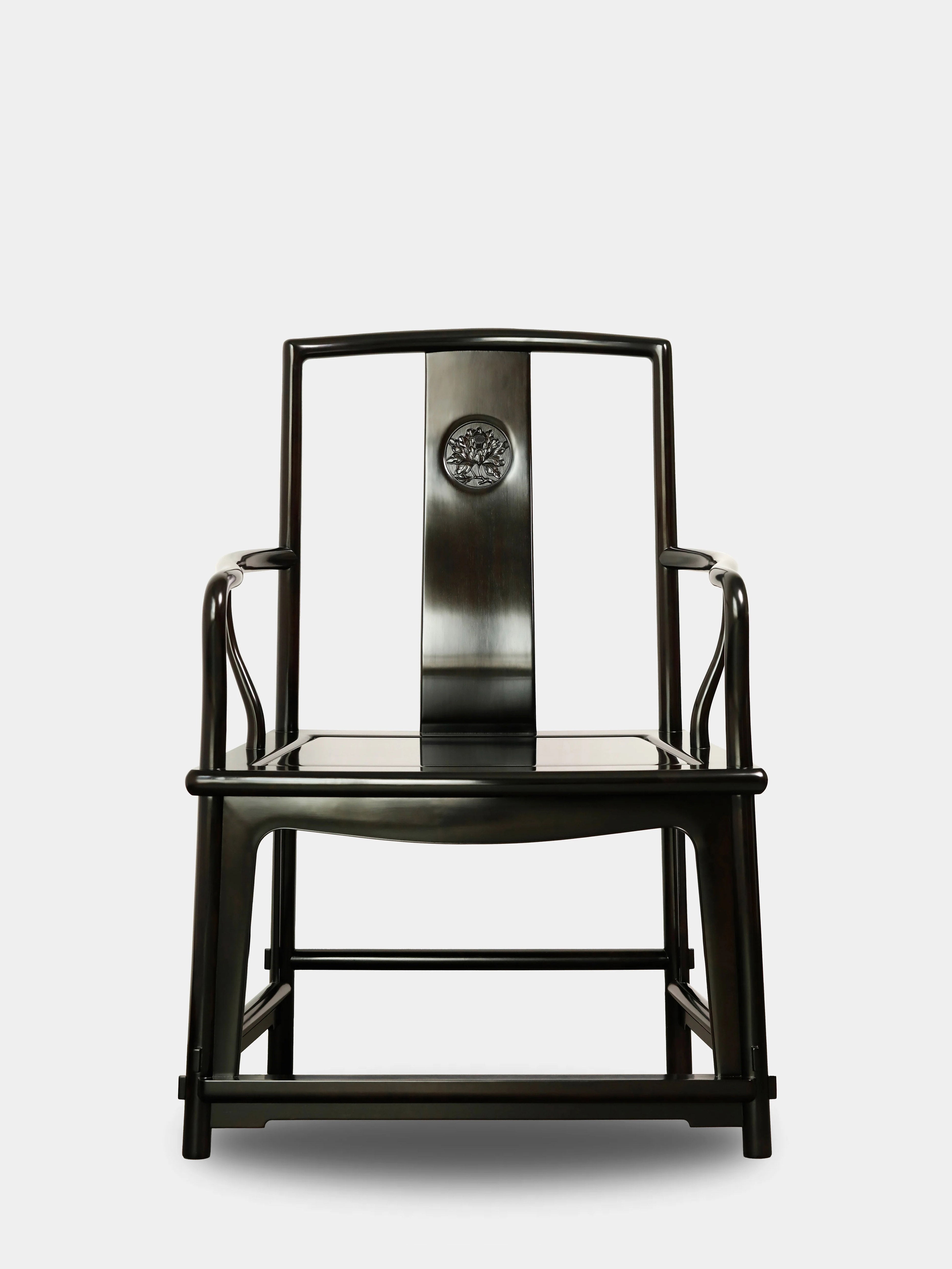 Purple sandalwood fan-shaped chair with peony pattern / Zambian purple sandalwood fan-shaped chair with peony pattern and rattan seat