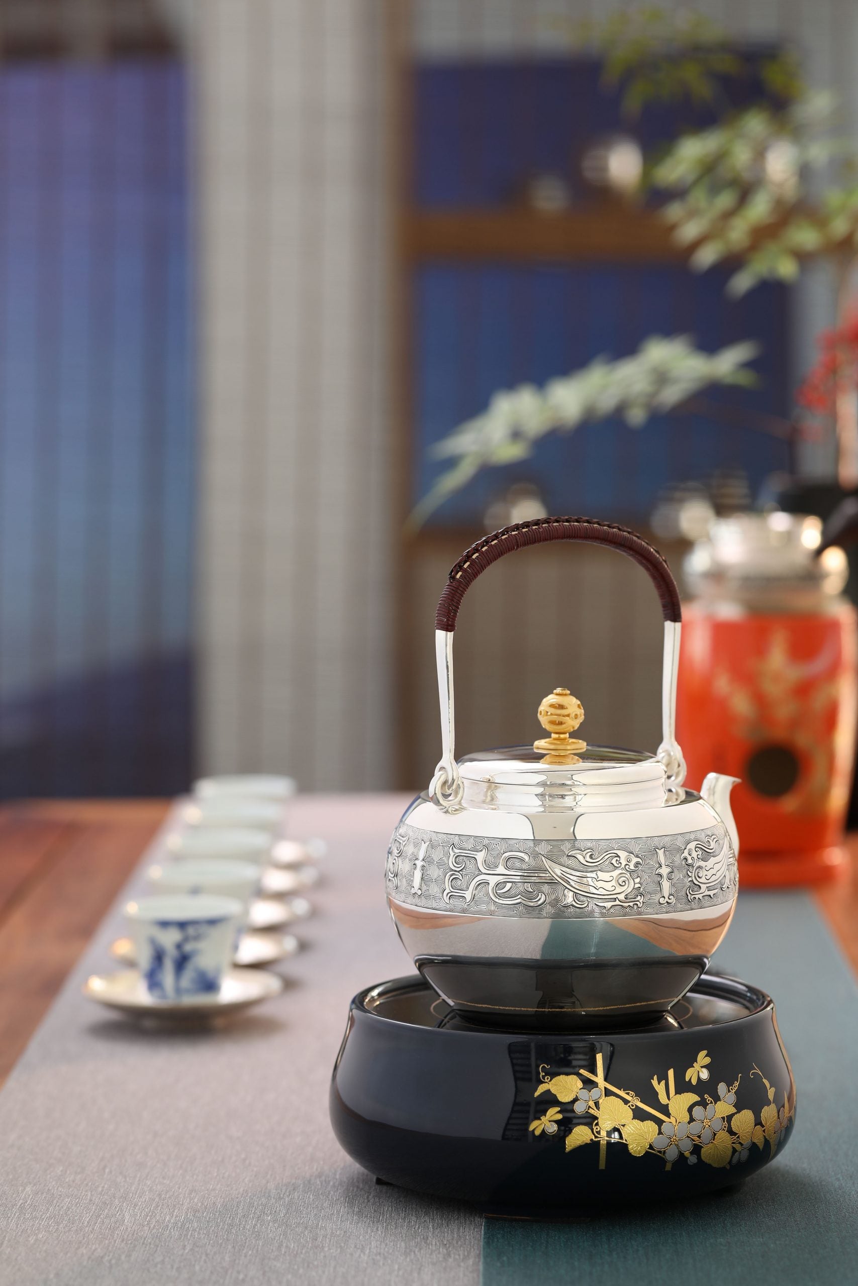 Golden Phoenix Silver Pot