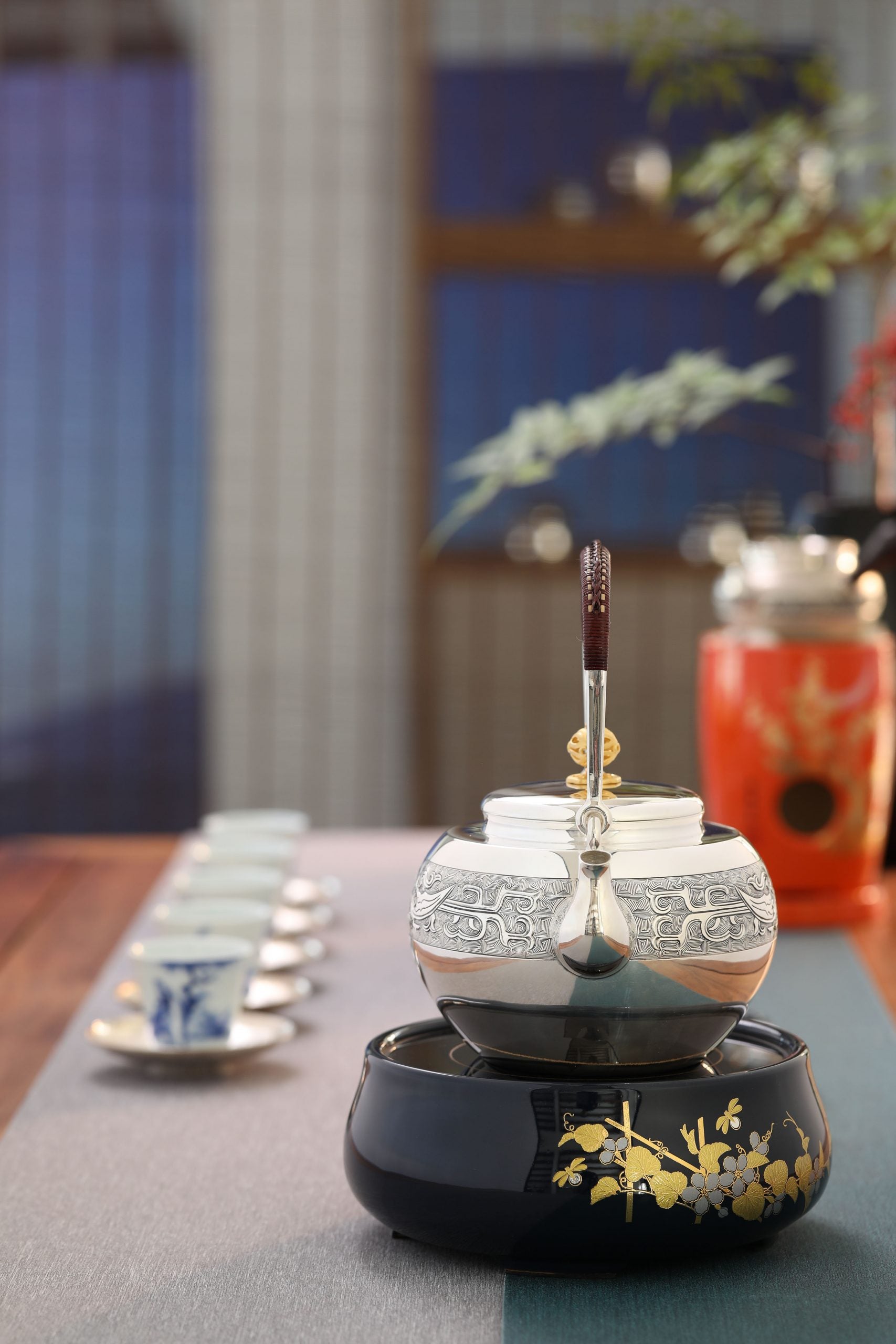 Golden Phoenix Silver Pot