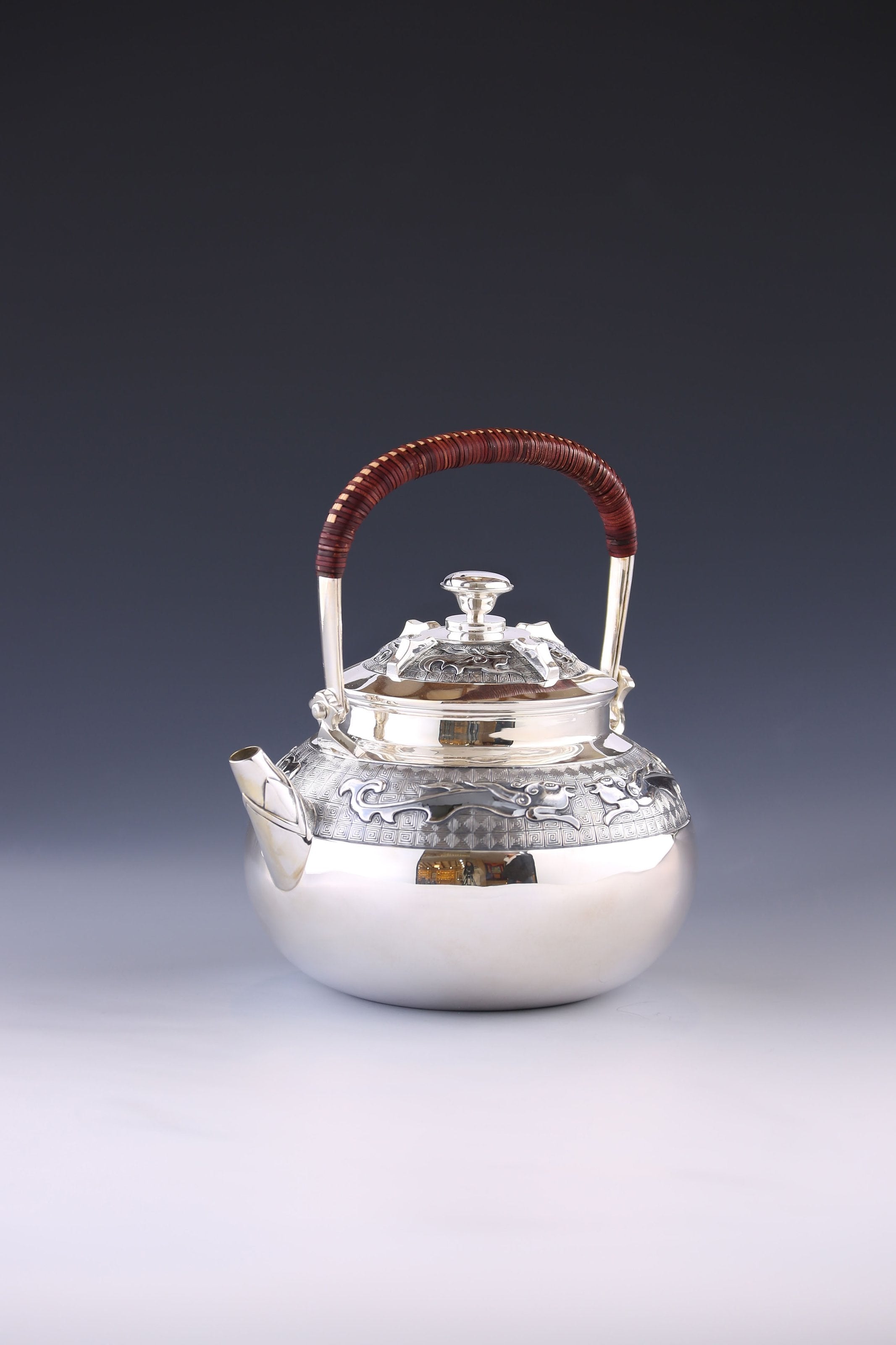 Prosperous Era Taotie Pattern Silver Teapot Series