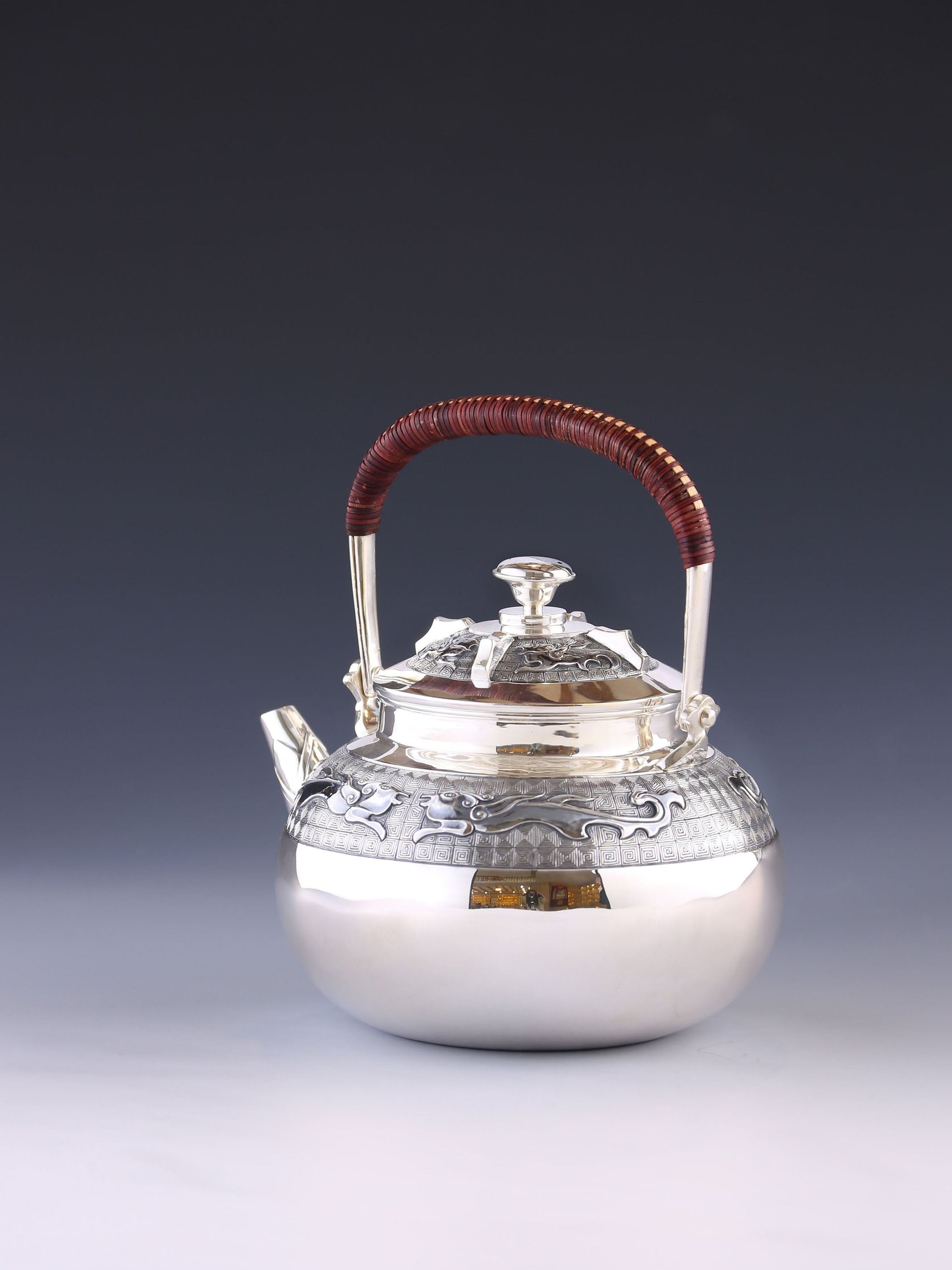 Prosperous Era Taotie Pattern Silver Teapot Series