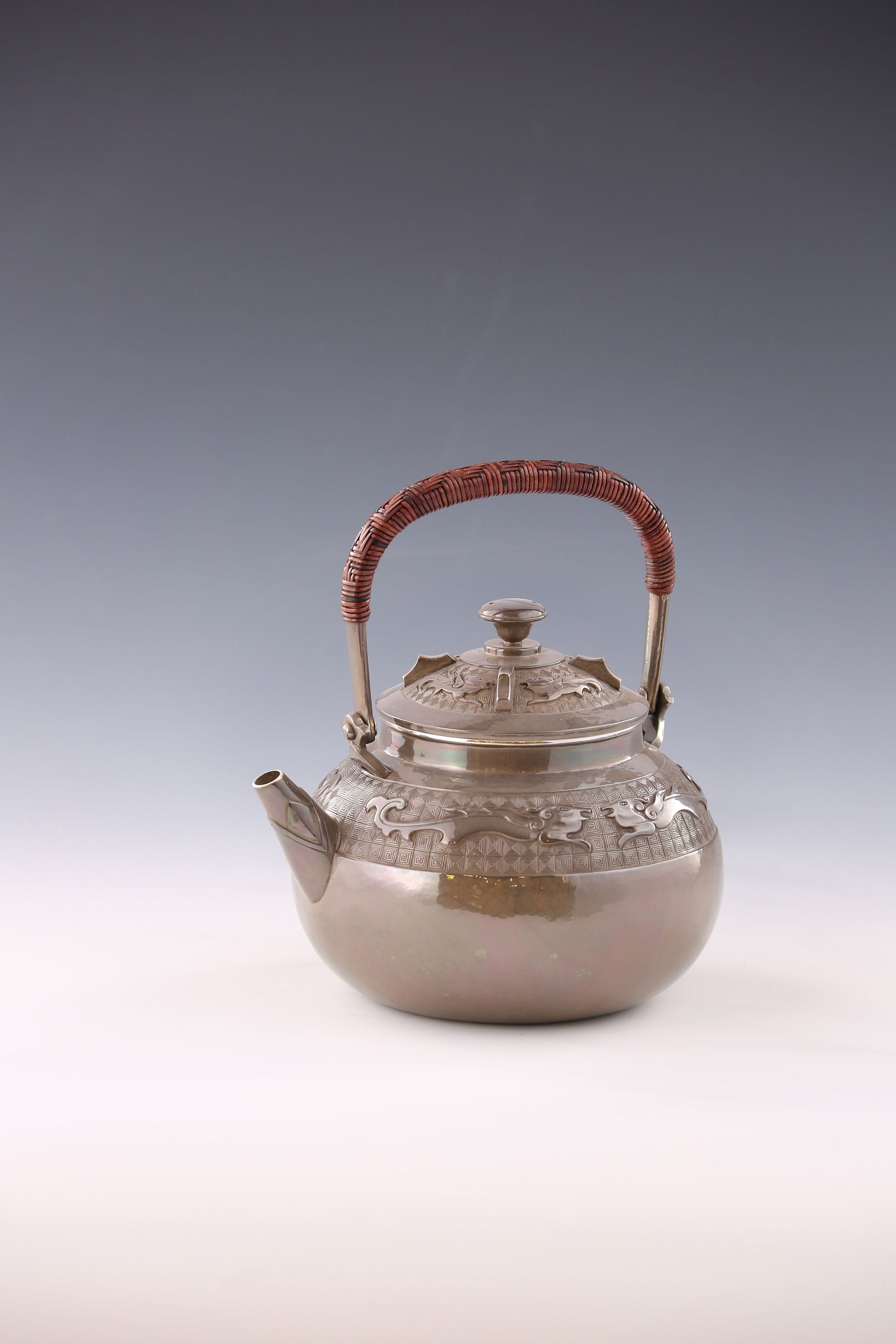 Prosperous Era Taotie Pattern Silver Teapot Series
