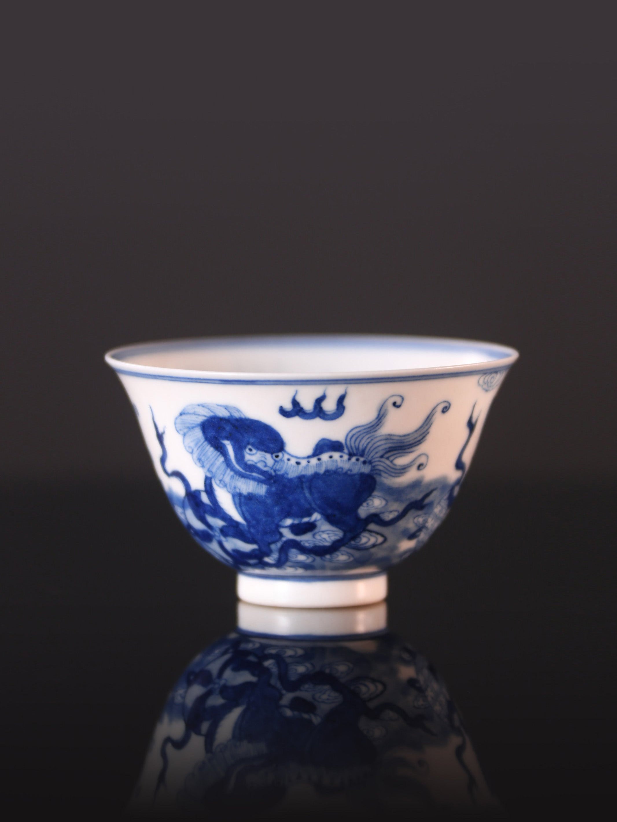 Lion Dance and Ball Bell Cup / Double Lion Embroidered Ball Blue and White Cup