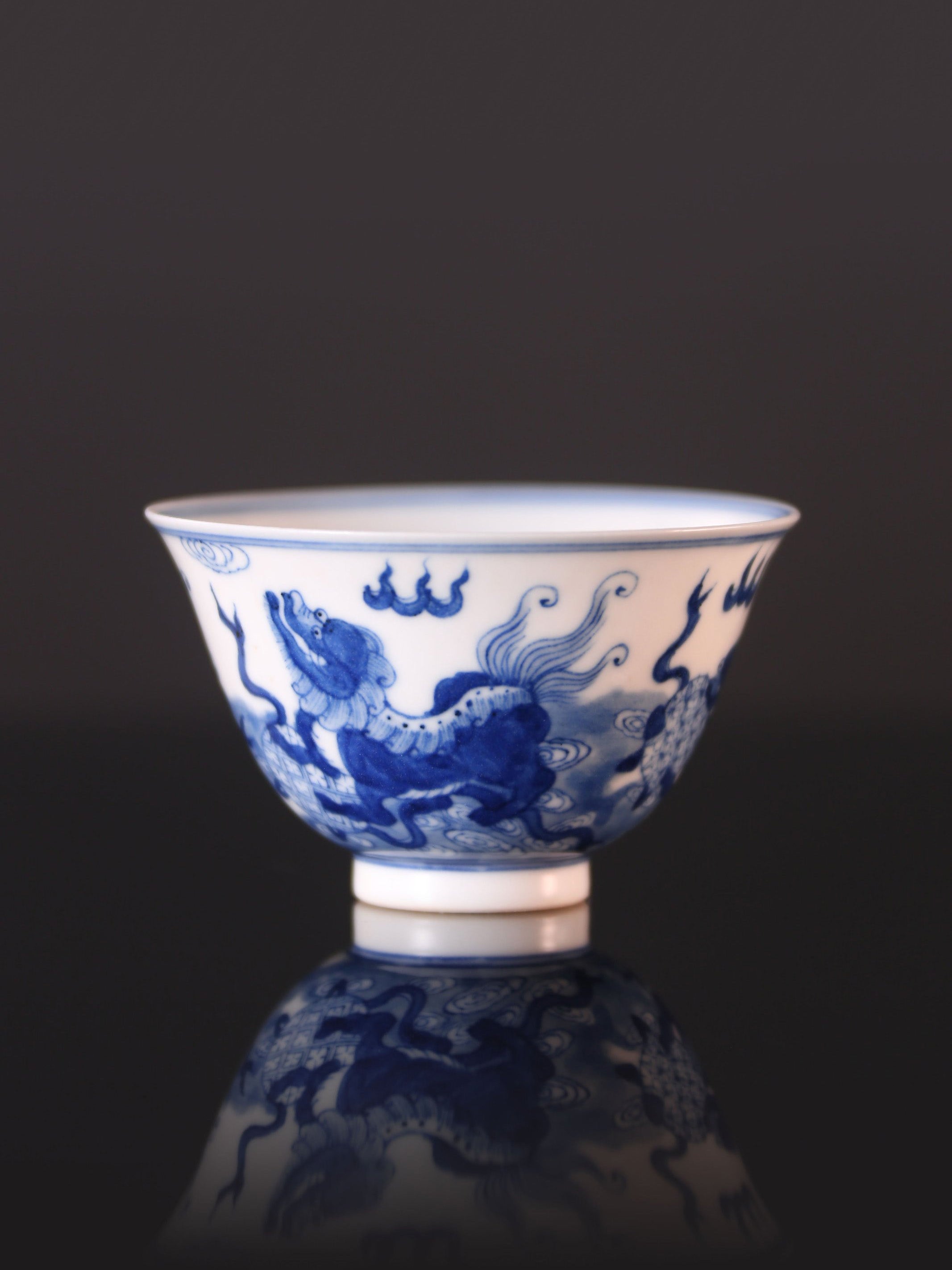 Lion Dance and Ball Bell Cup / Double Lion Embroidered Ball Blue and White Cup