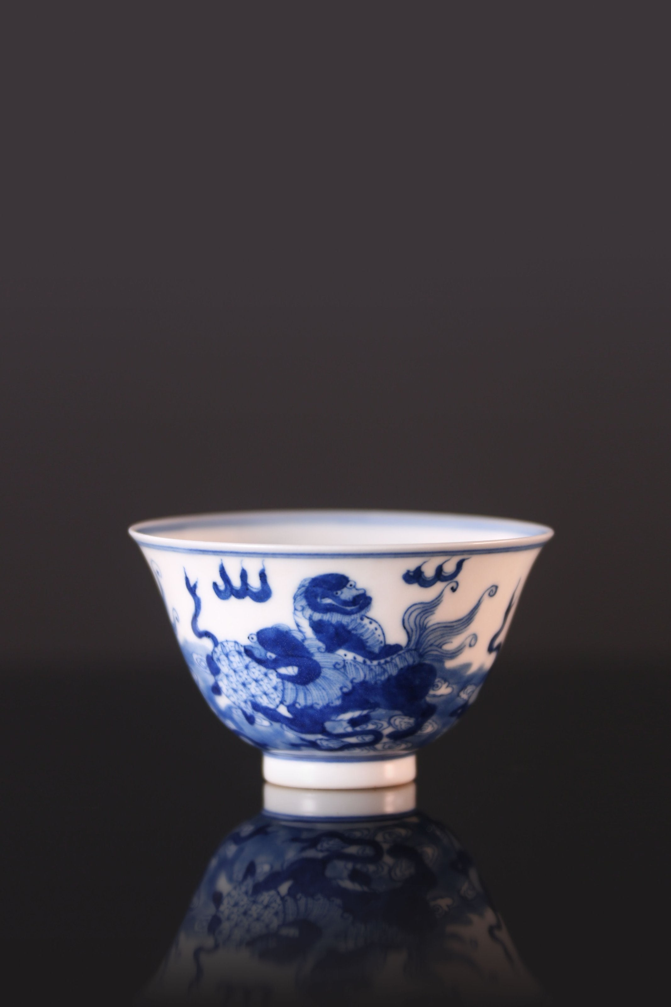 Lion Dance and Ball Bell Cup / Double Lion Embroidered Ball Blue and White Cup