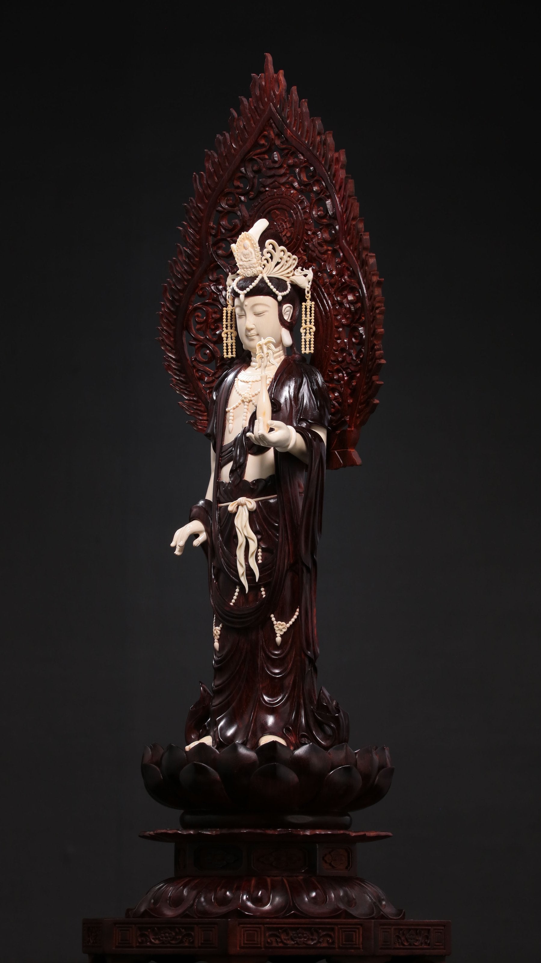 Guanyin holding a treasure vase