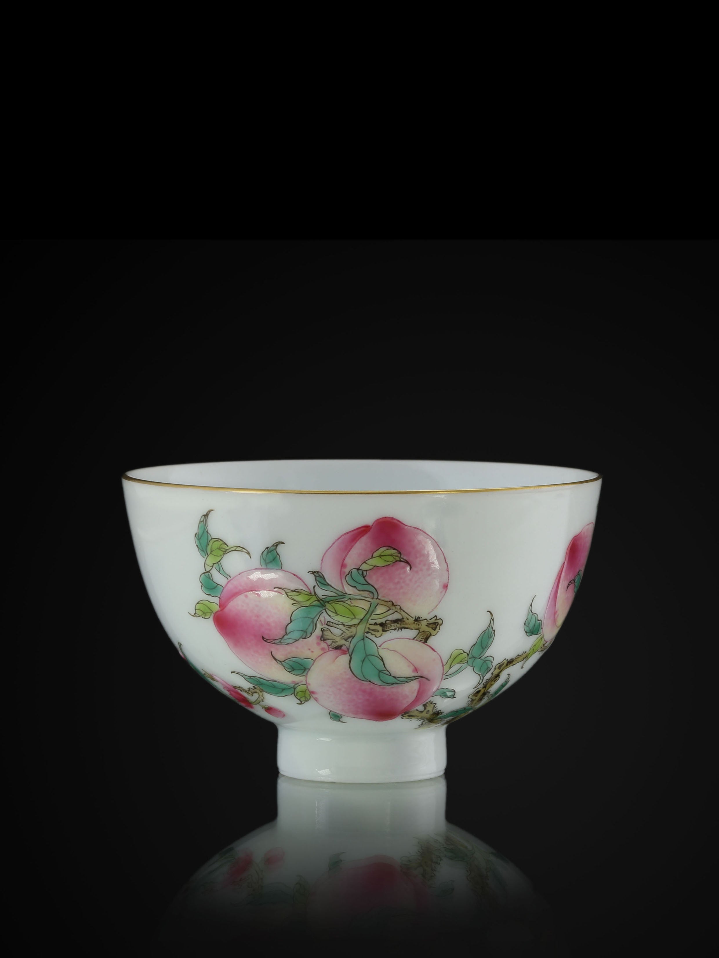 Famille Rose Gold Flower Peach Tea Holder/Fair Cup/Chicken Heart Cup