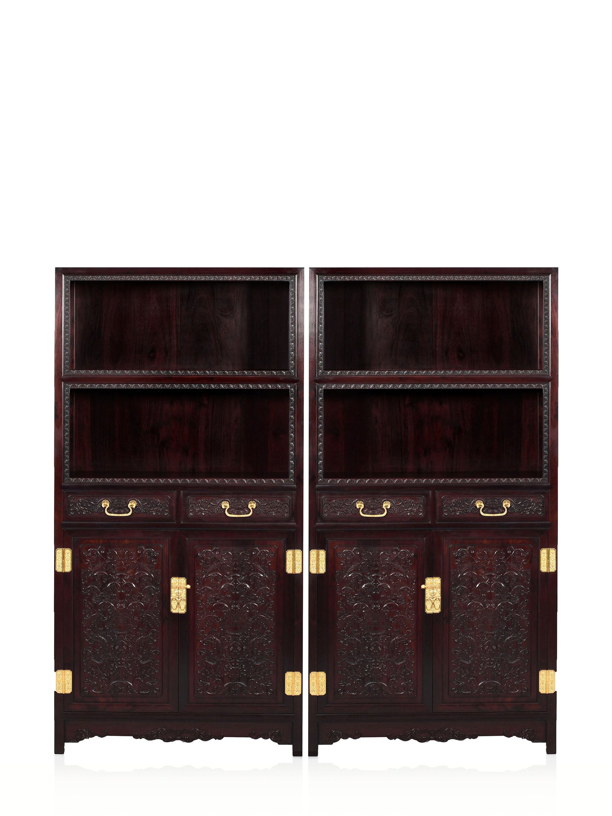 Bookcase with dragon/passionflower pattern and rim